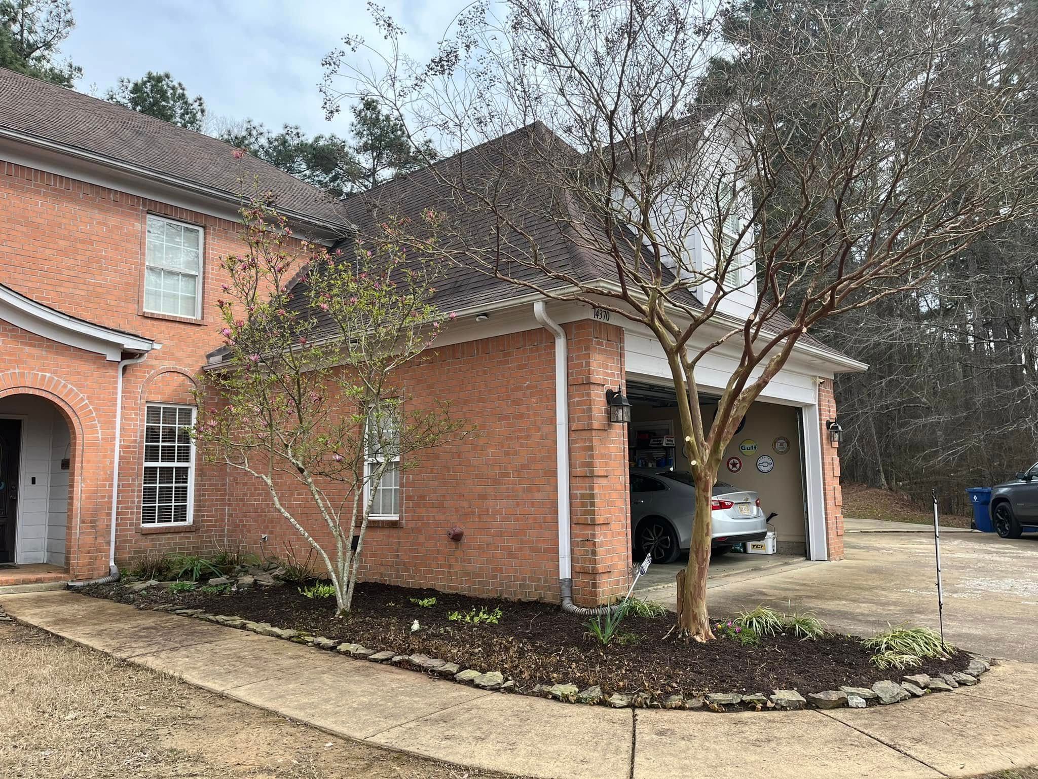 All Photos for Spectacular LawnScapes in Olive Branch, MS
