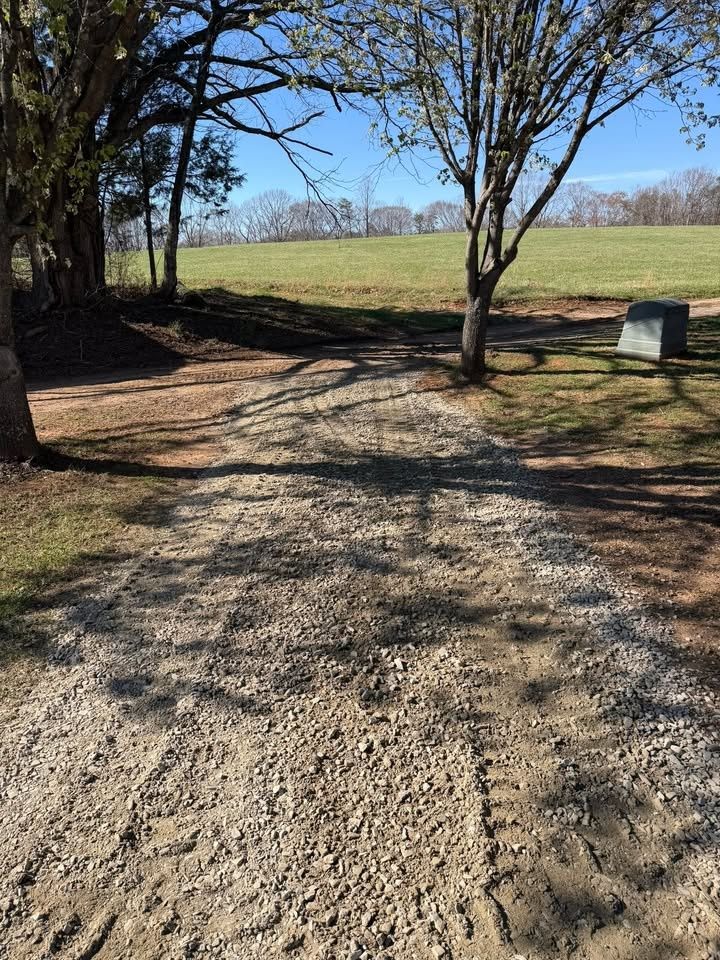 All Photos for Hunt’s Hauling & Landworks LLC in Danville, VA