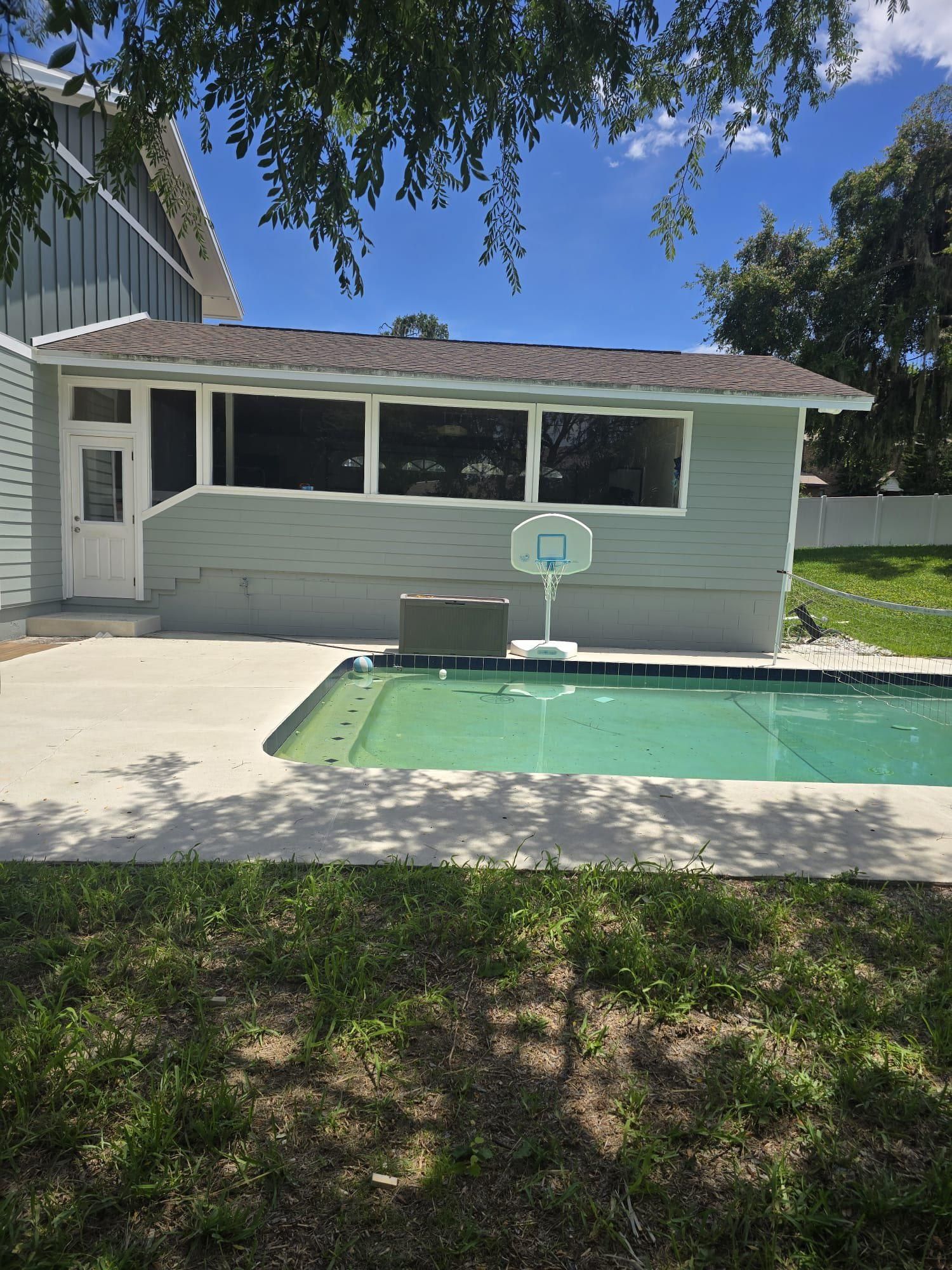  for United Exteriors INC in St. Petersburg, FL
