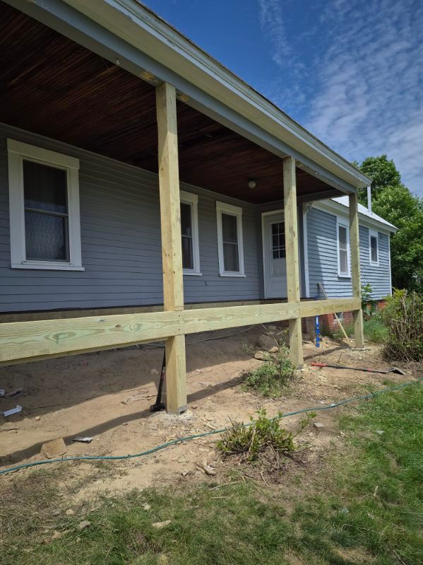  for Glennon's Roofing in Rochester, NH