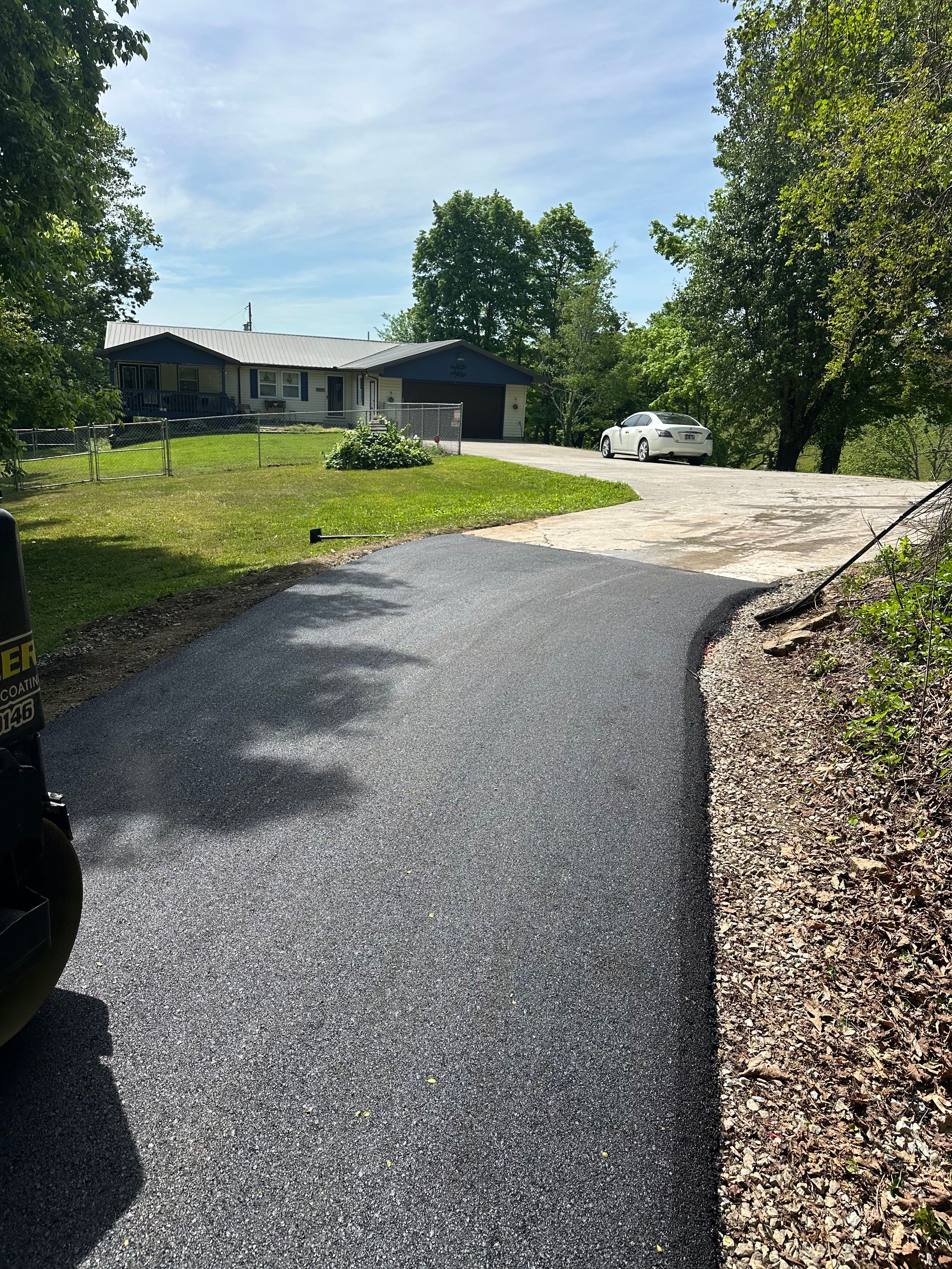  for Metzler Paving and Sealcoating LLC in Jacksboro, TN