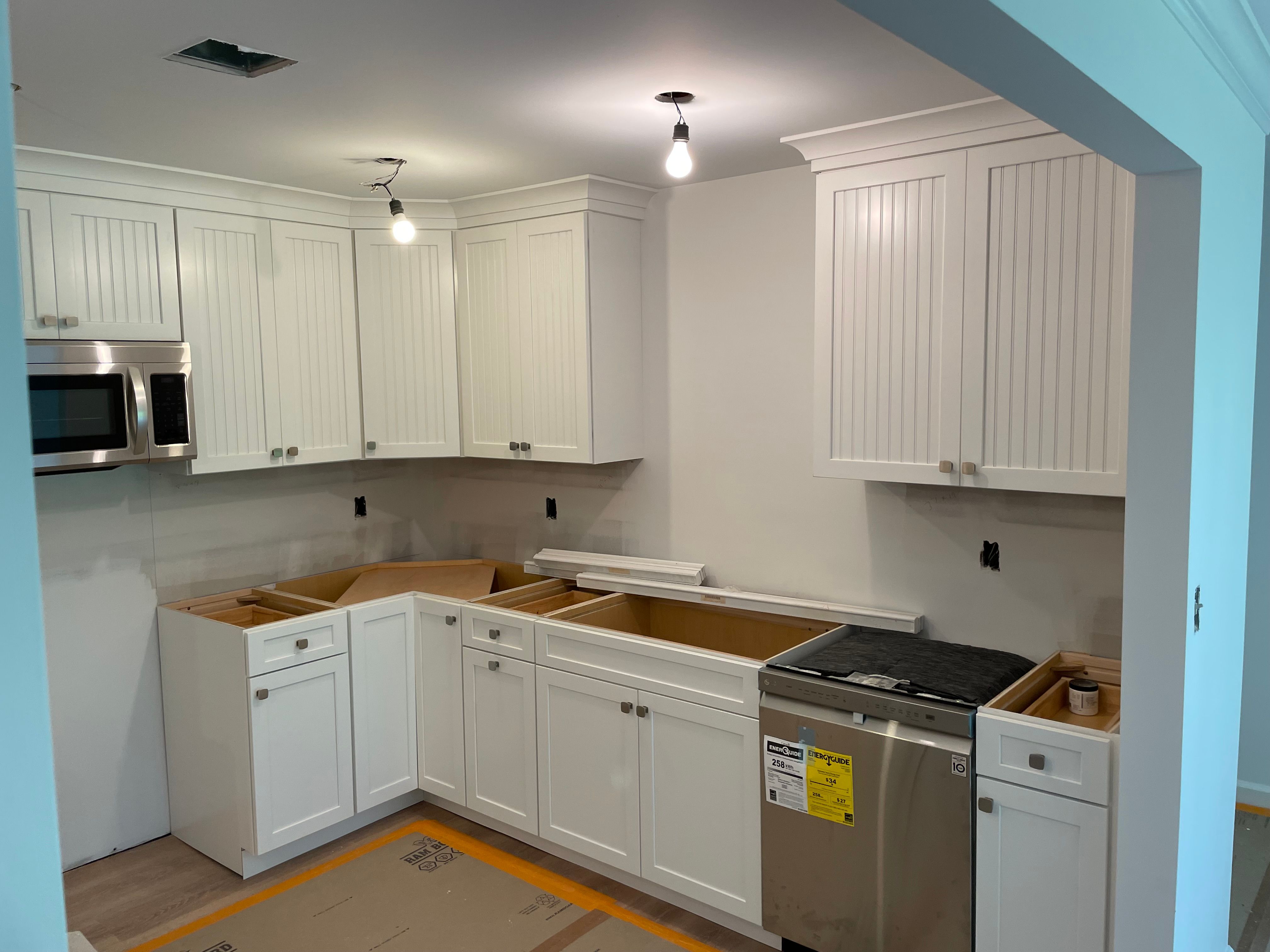  for Make It Right Contracting in East Hampton, NY