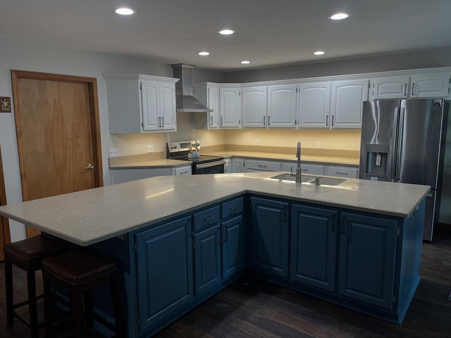  for LOCKWOOD FINISHES in Springfield, IL