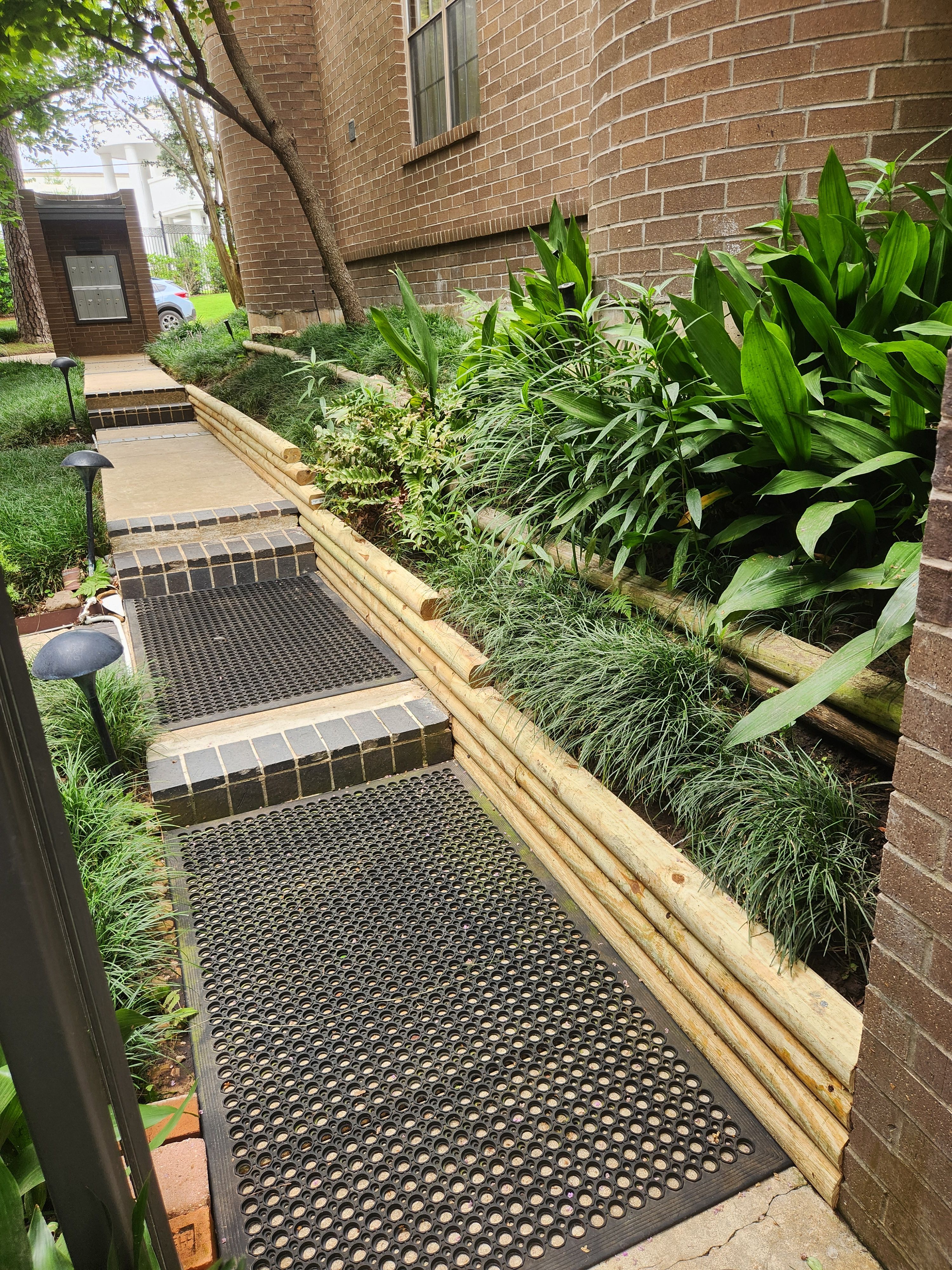  for Right Choice Landscaping LLC in Houston, TX