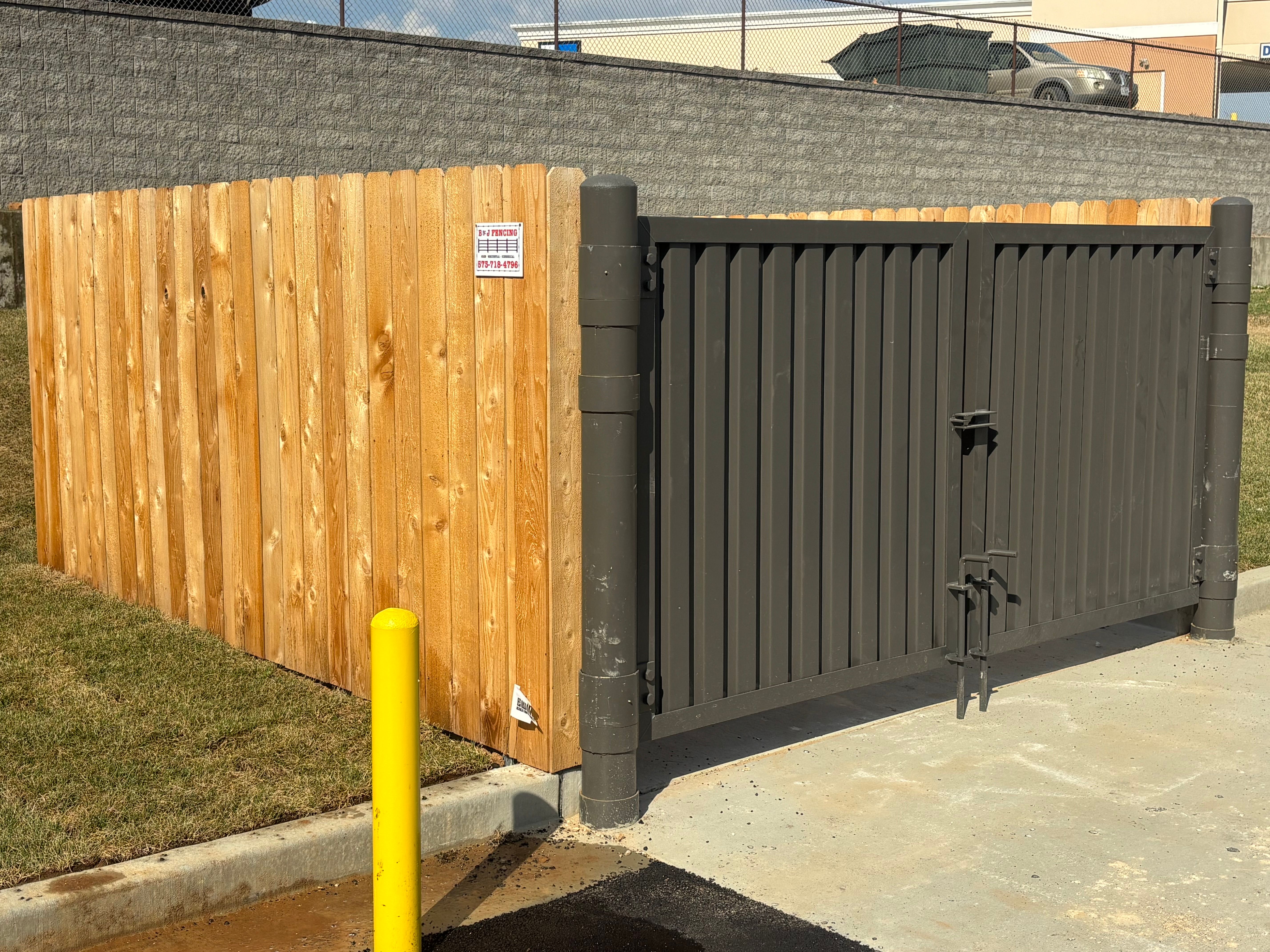  for B&J Fencing in Harviell, MO