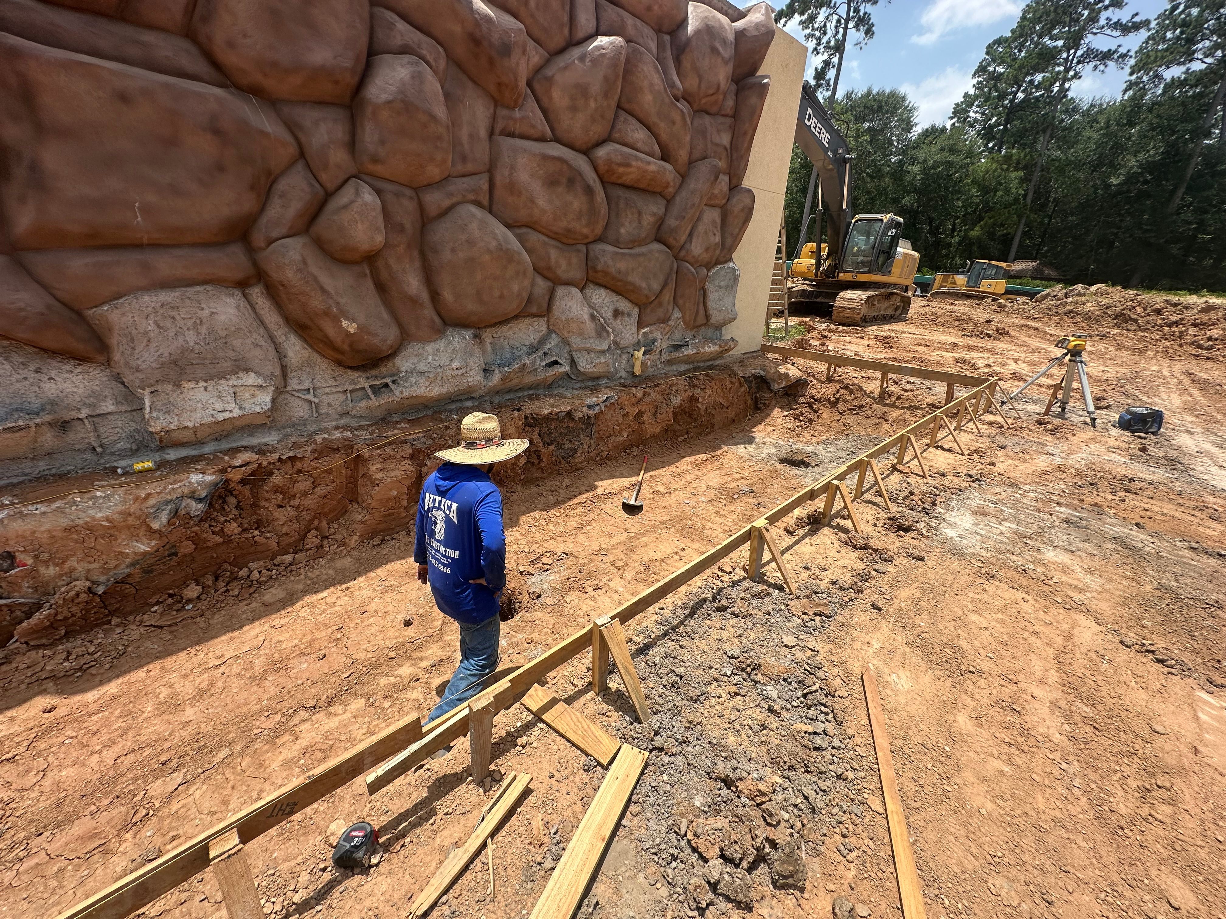 for Azteca Pool Construction LLC in Houston, TX