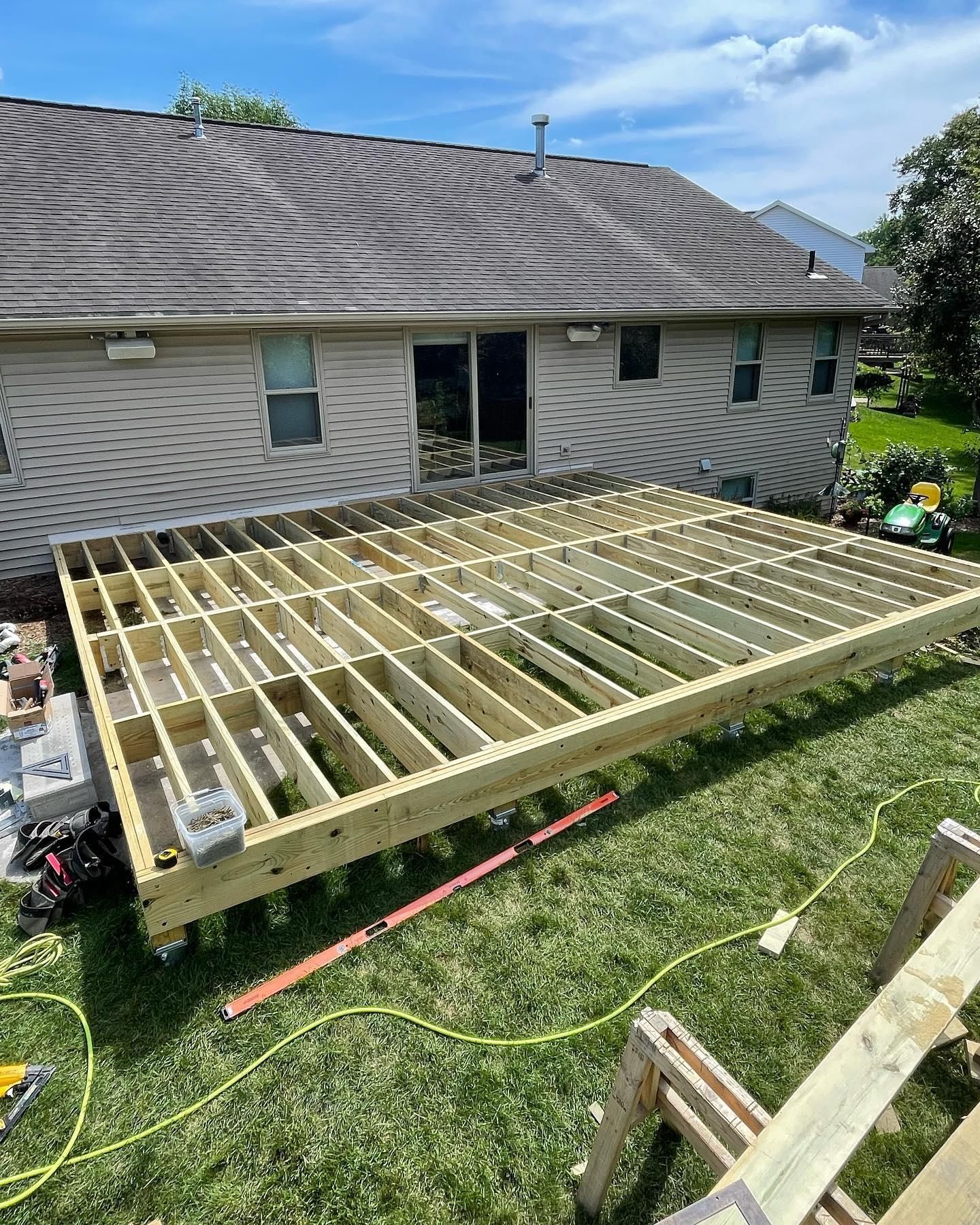  for Tru Frame Outdoor Structures in Menasha, WI