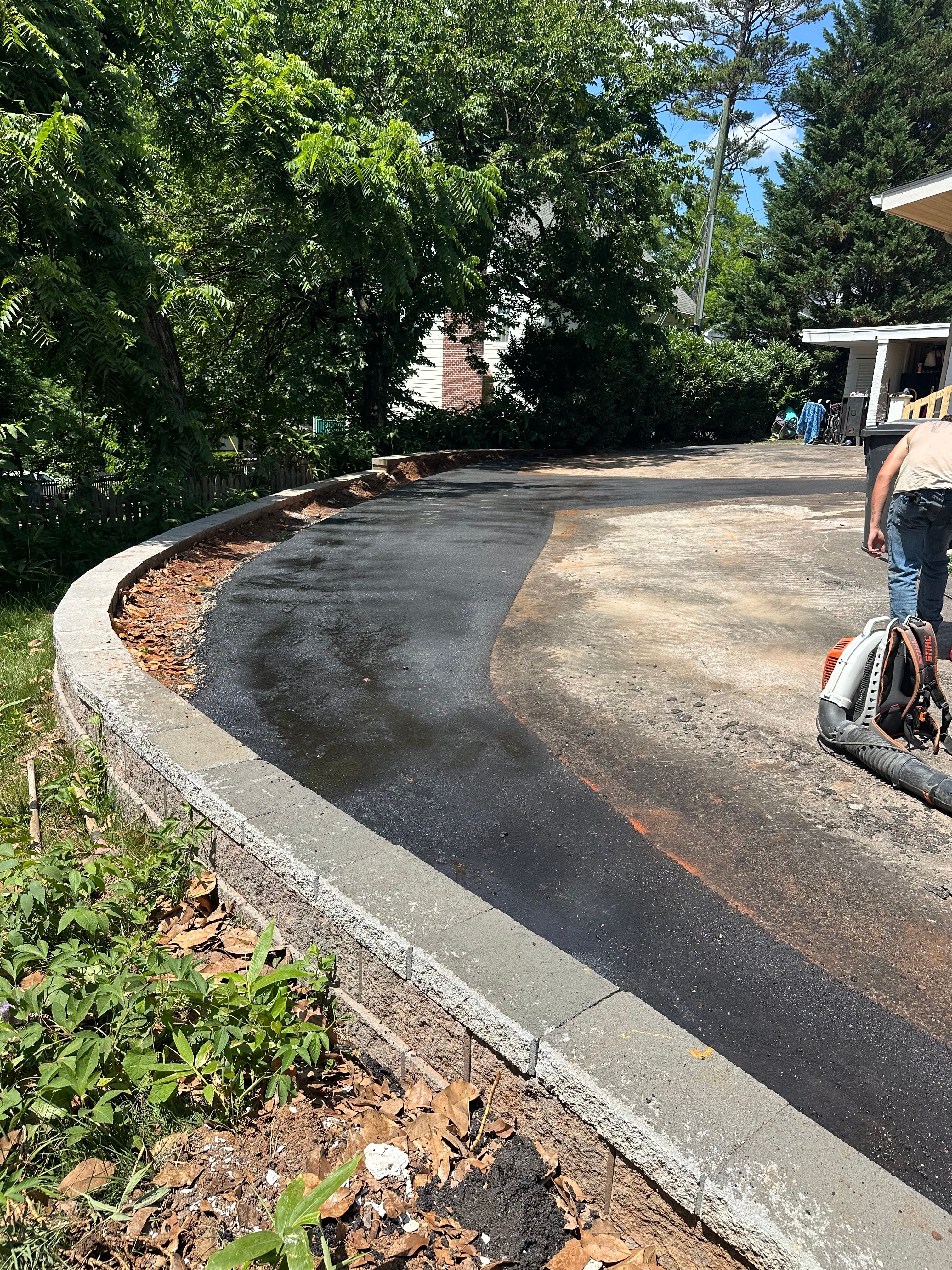  for Metzler Paving and Sealcoating LLC in Jacksboro, TN