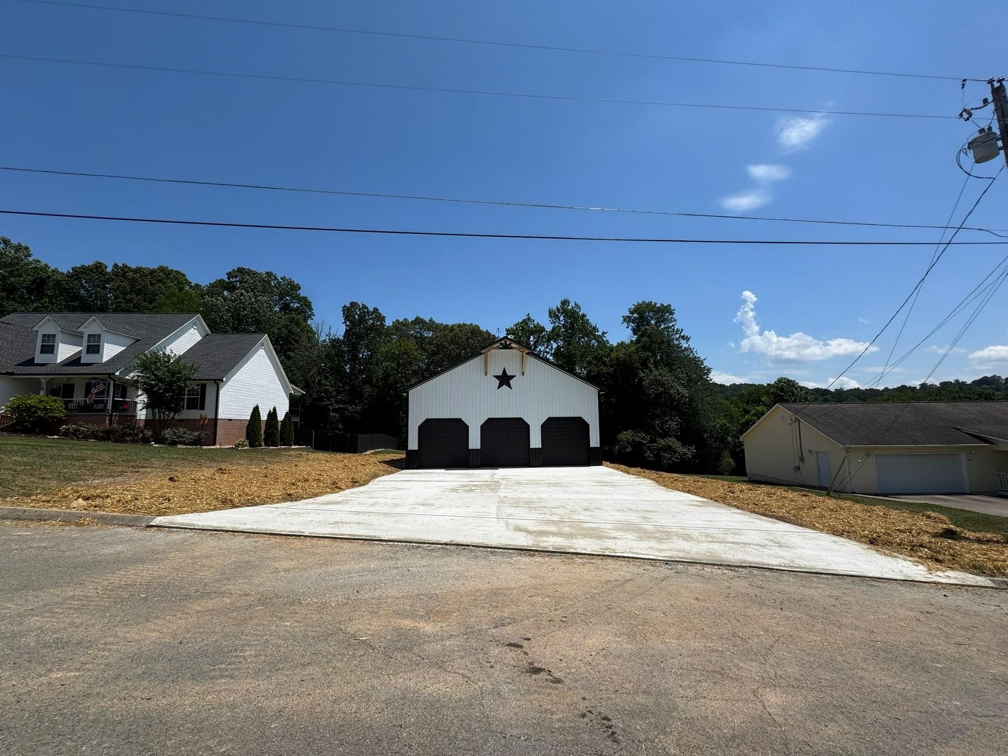  for F&CO Excavation in Clinton, TN