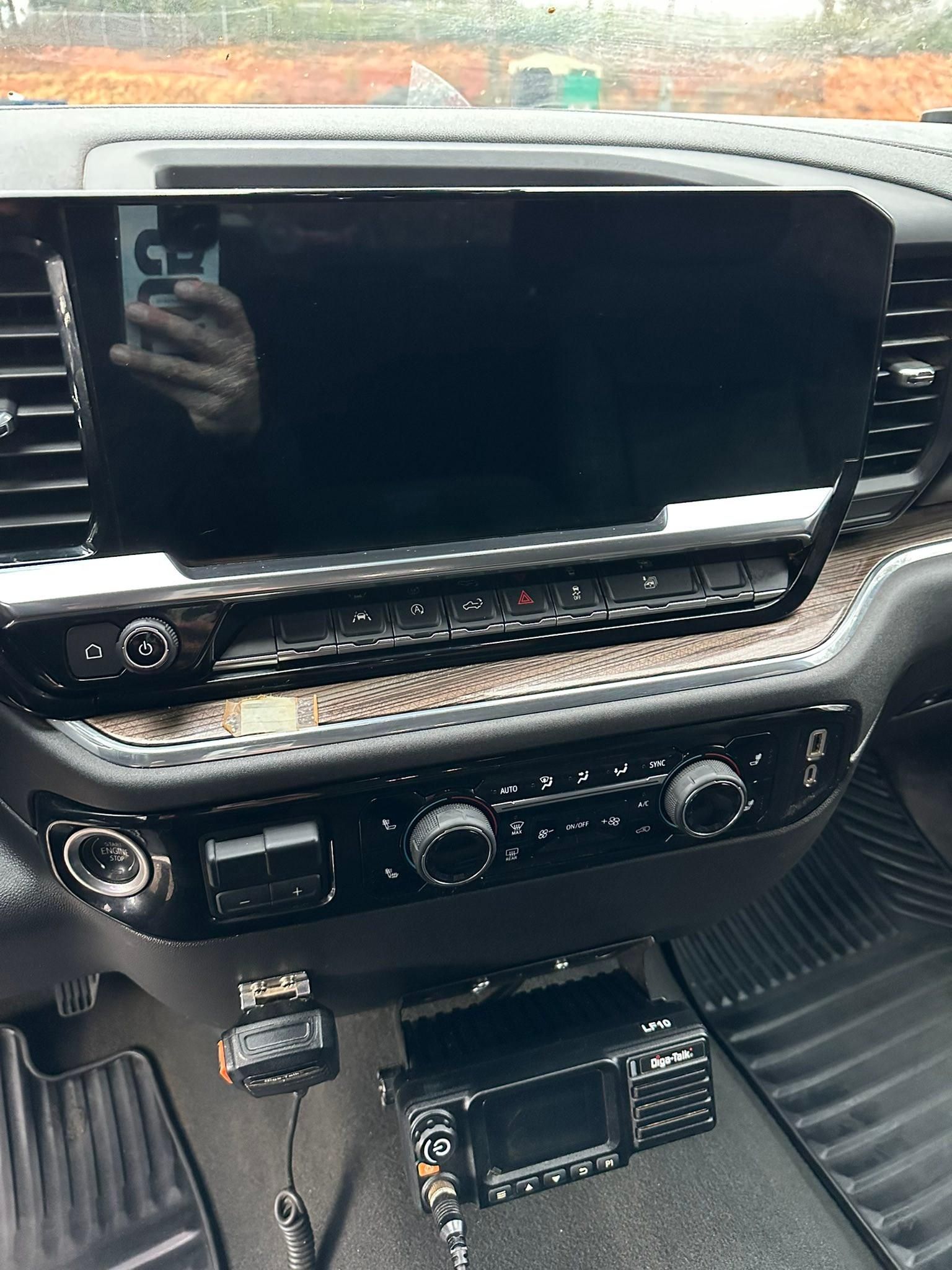  for Hollywood Detail in Northport , AL