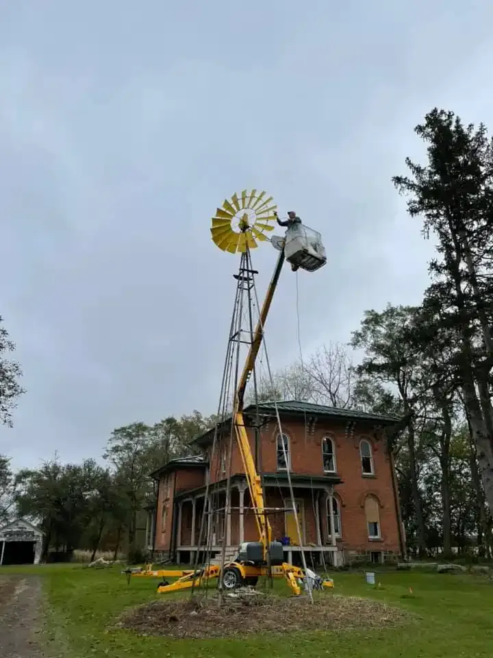  for Apex Painting in Livonia, MI