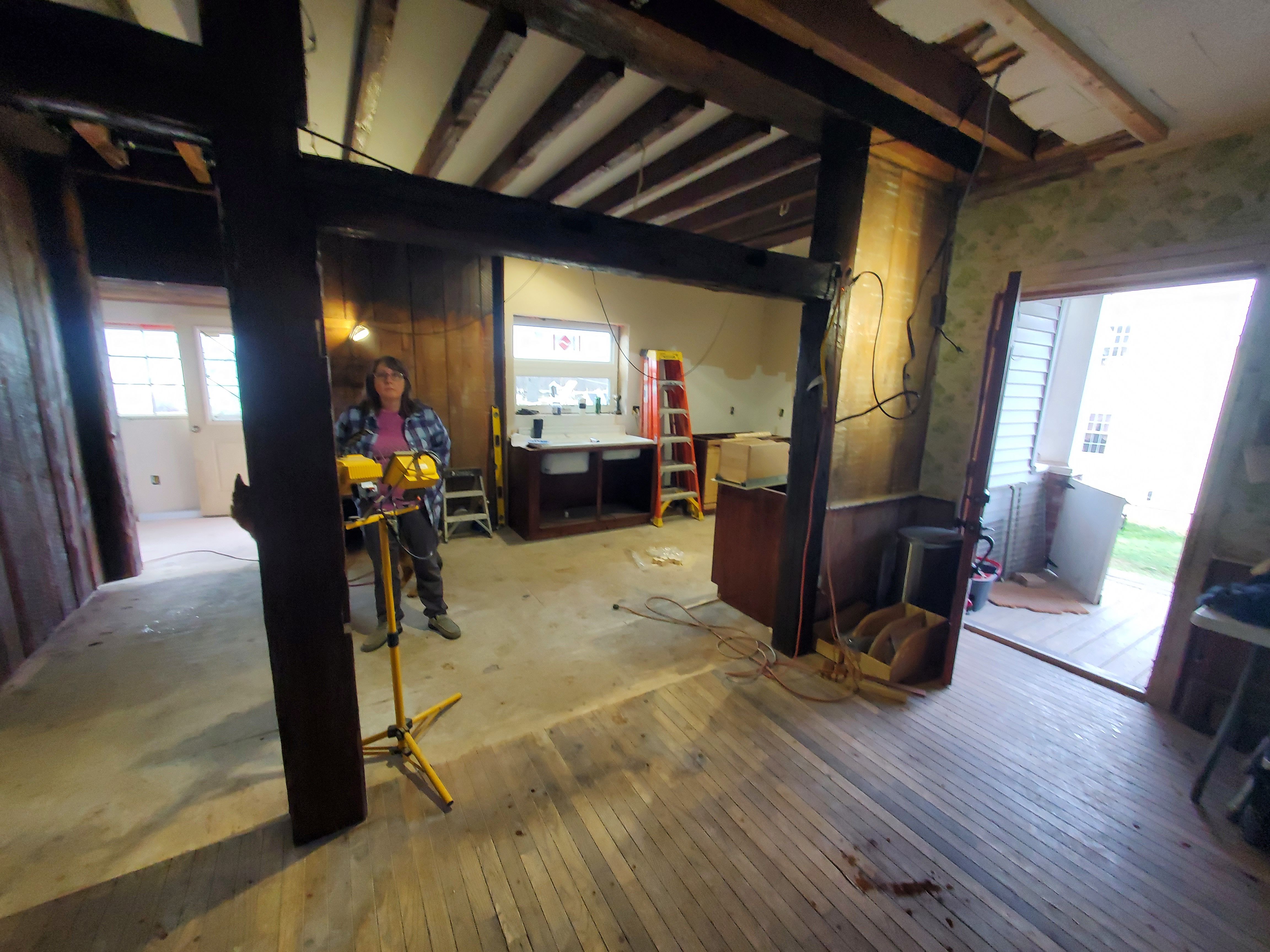  for R McK Excavating in Lake Ariel, PA