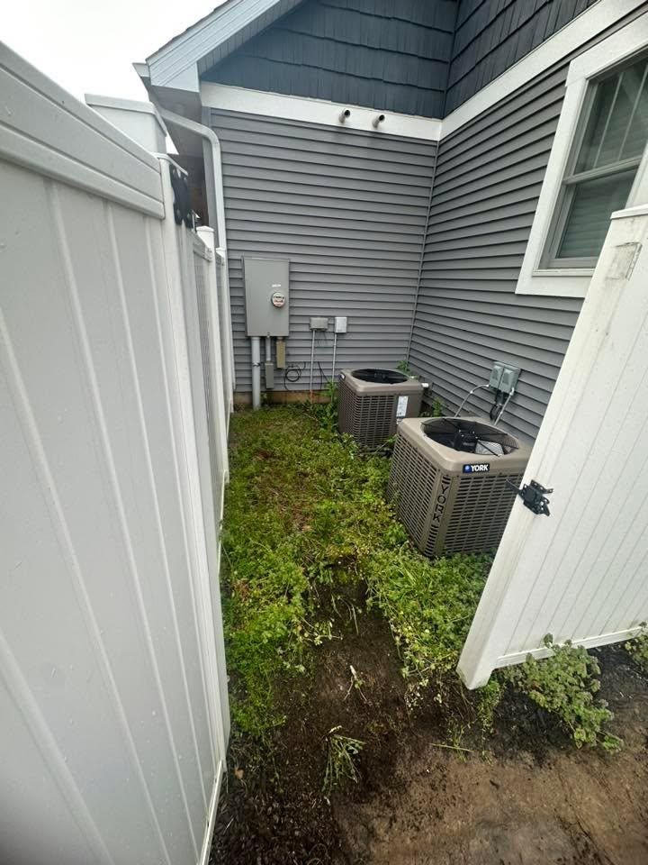  for FIRST CLASS GRASS LLC in Syracuse, IN