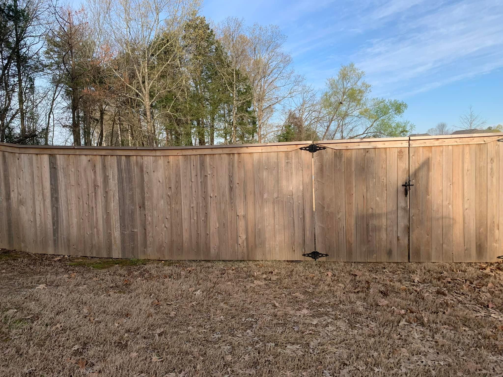  for Manning Fence, LLC in Hernando, MS