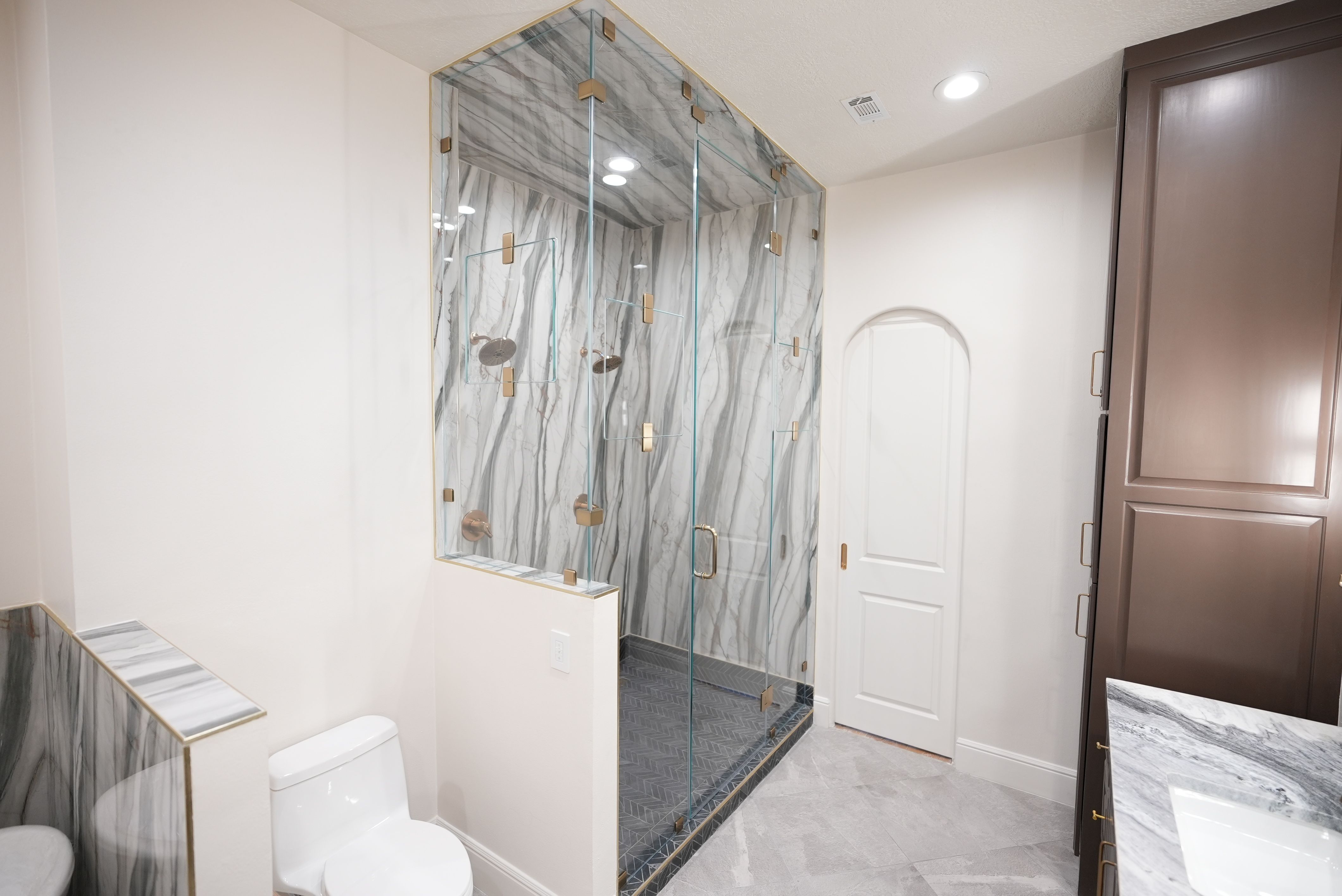 All Photos for Luxurious Construction LLC in Houston, TX