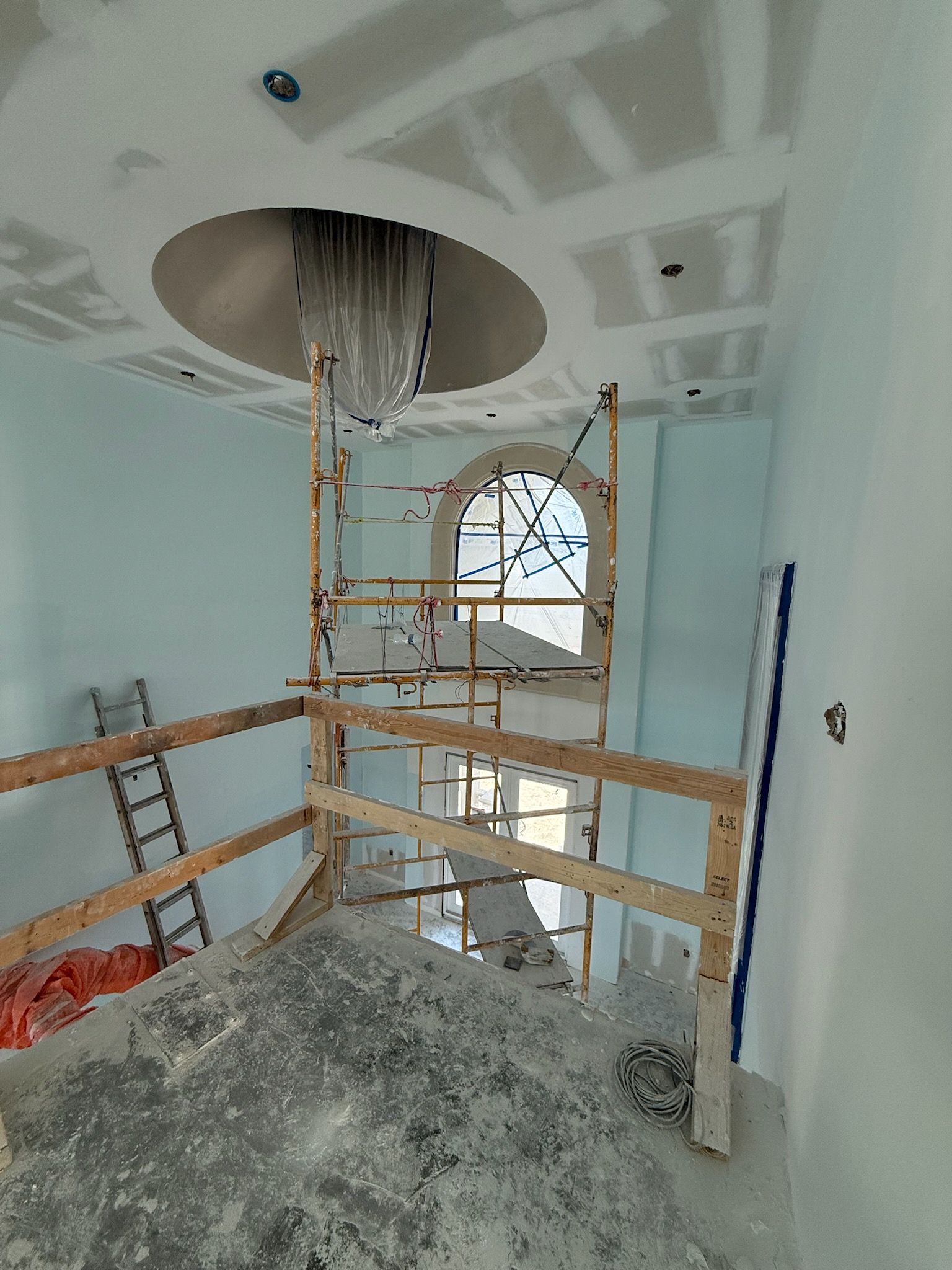  for Escorpio Painting in Tampa, FL