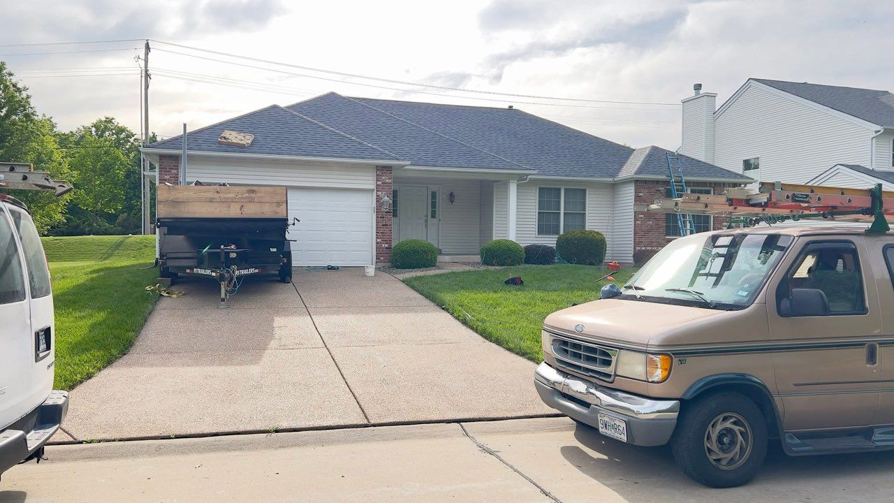  for Lookup Roofing LLC in O'Fallon, MO
