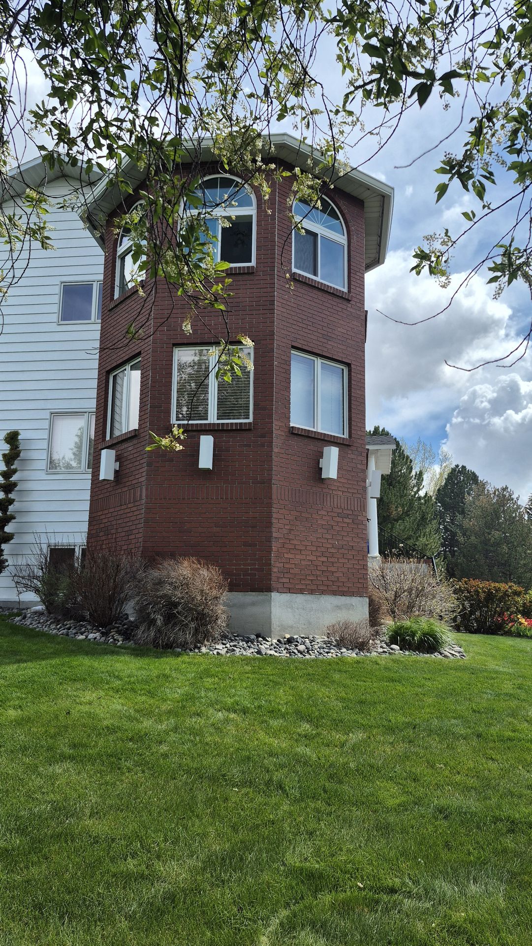  for Vivid Windows in Centerville, UT