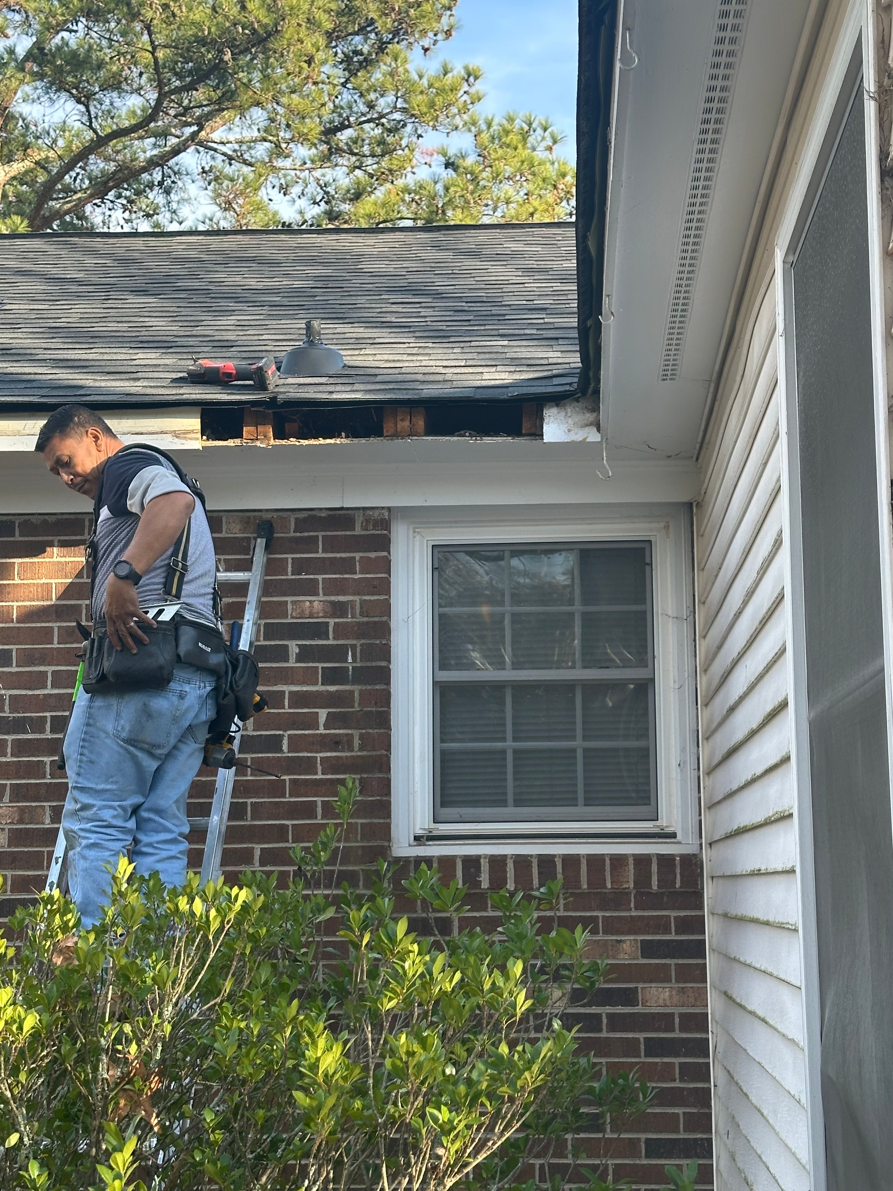  for Hometown Roofing in Greenwood, SC