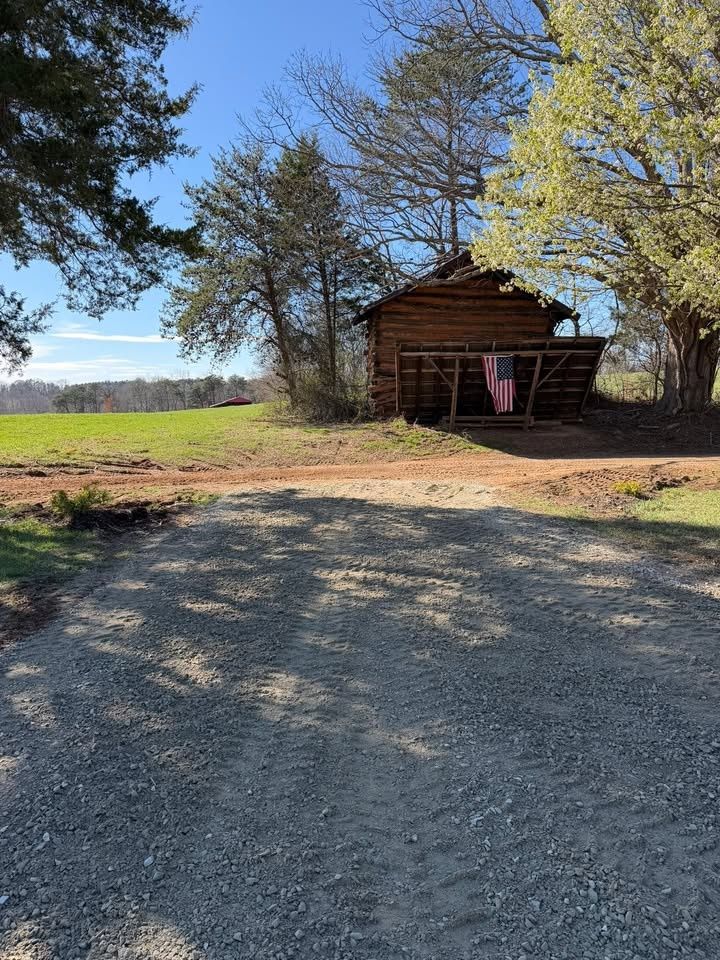 All Photos for Hunt’s Hauling & Landworks LLC in Danville, VA