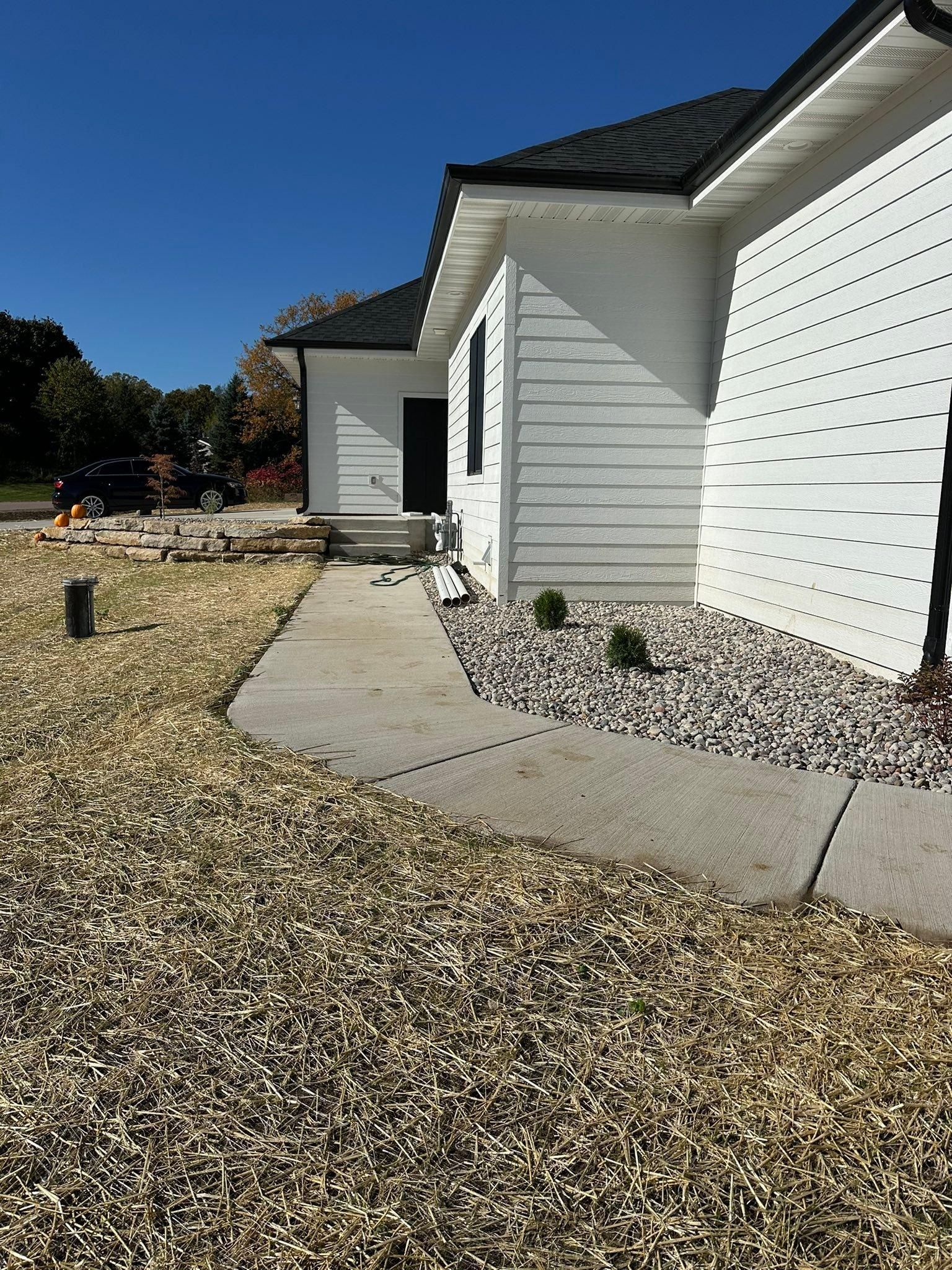  for 608 Earthworks in Marshall, WI