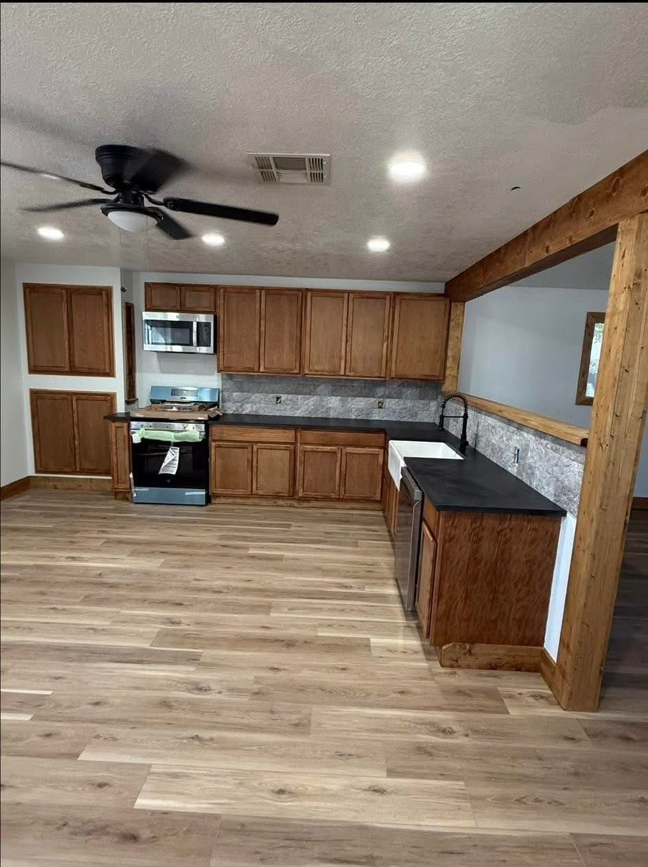  for Gordon’s Construction and Remodeling Group in Houston, TX