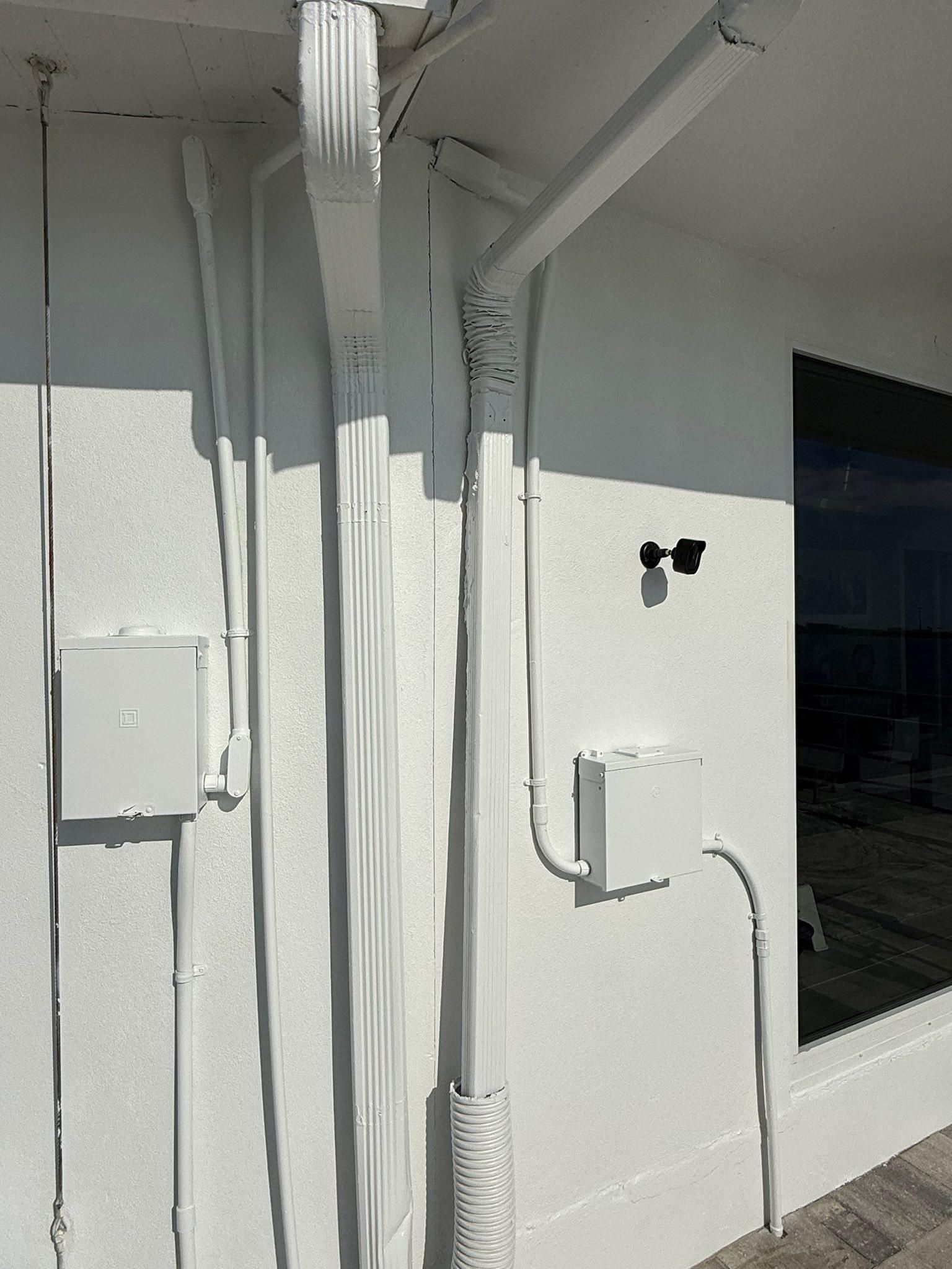  for Escorpio Painting in Tampa, FL