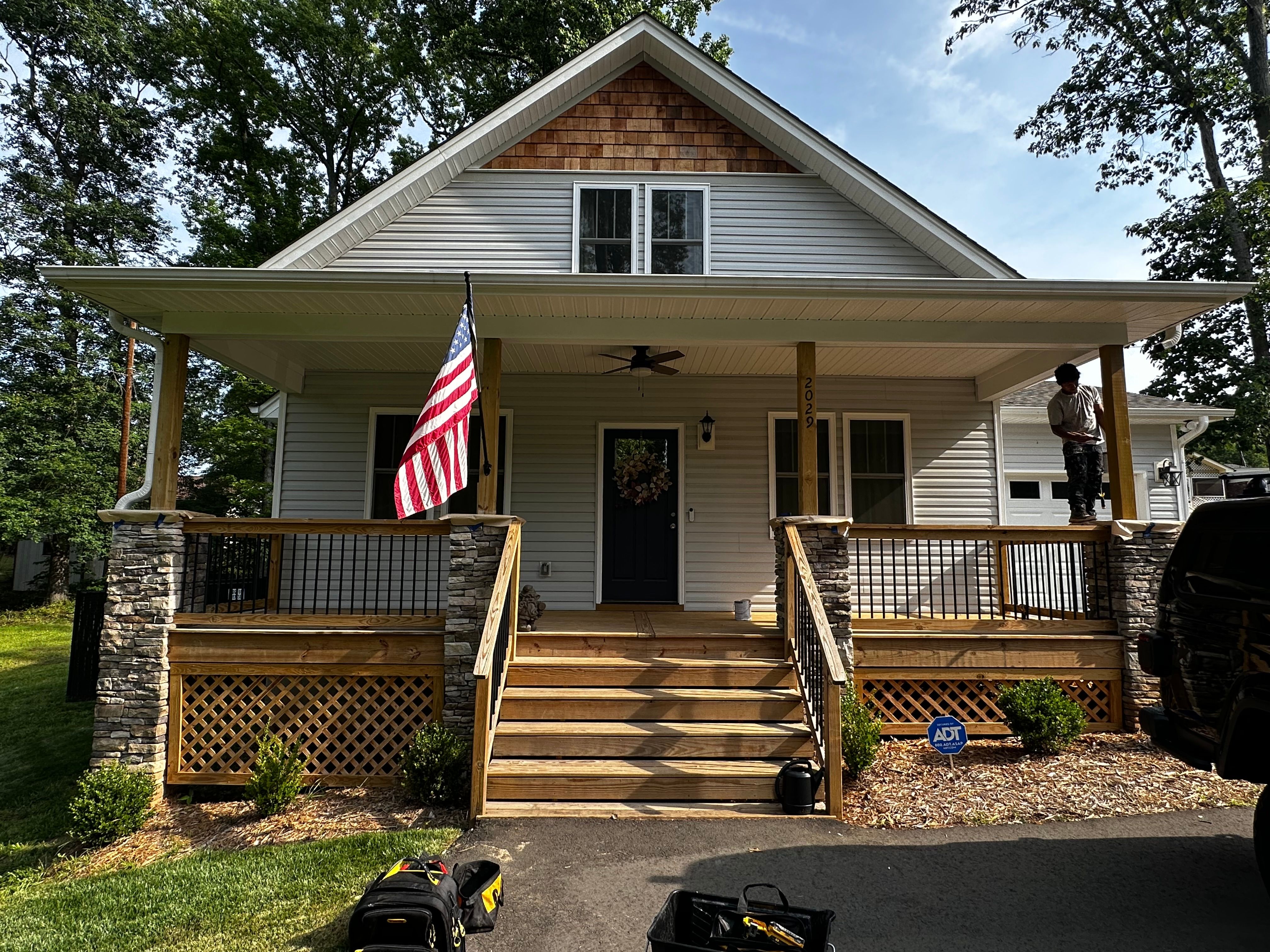 Deck Staining  for Cisco Kid Landscaping Inc. in Lincolnton, NC