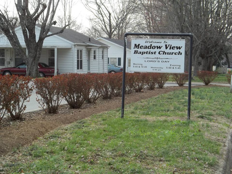  for Dustins Lawncare and Landscaping in Lawrenceburg, TN