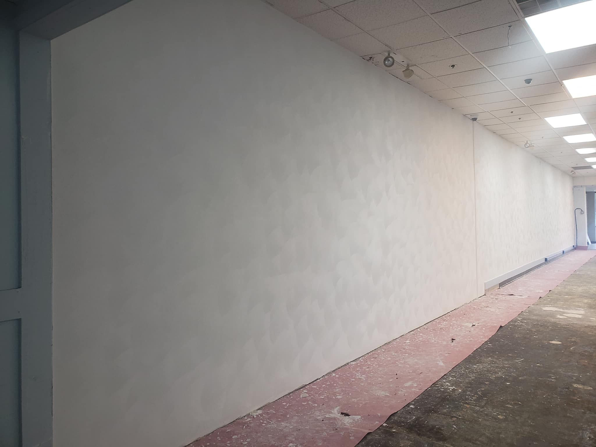  for WALL PROS in Rockford, IL