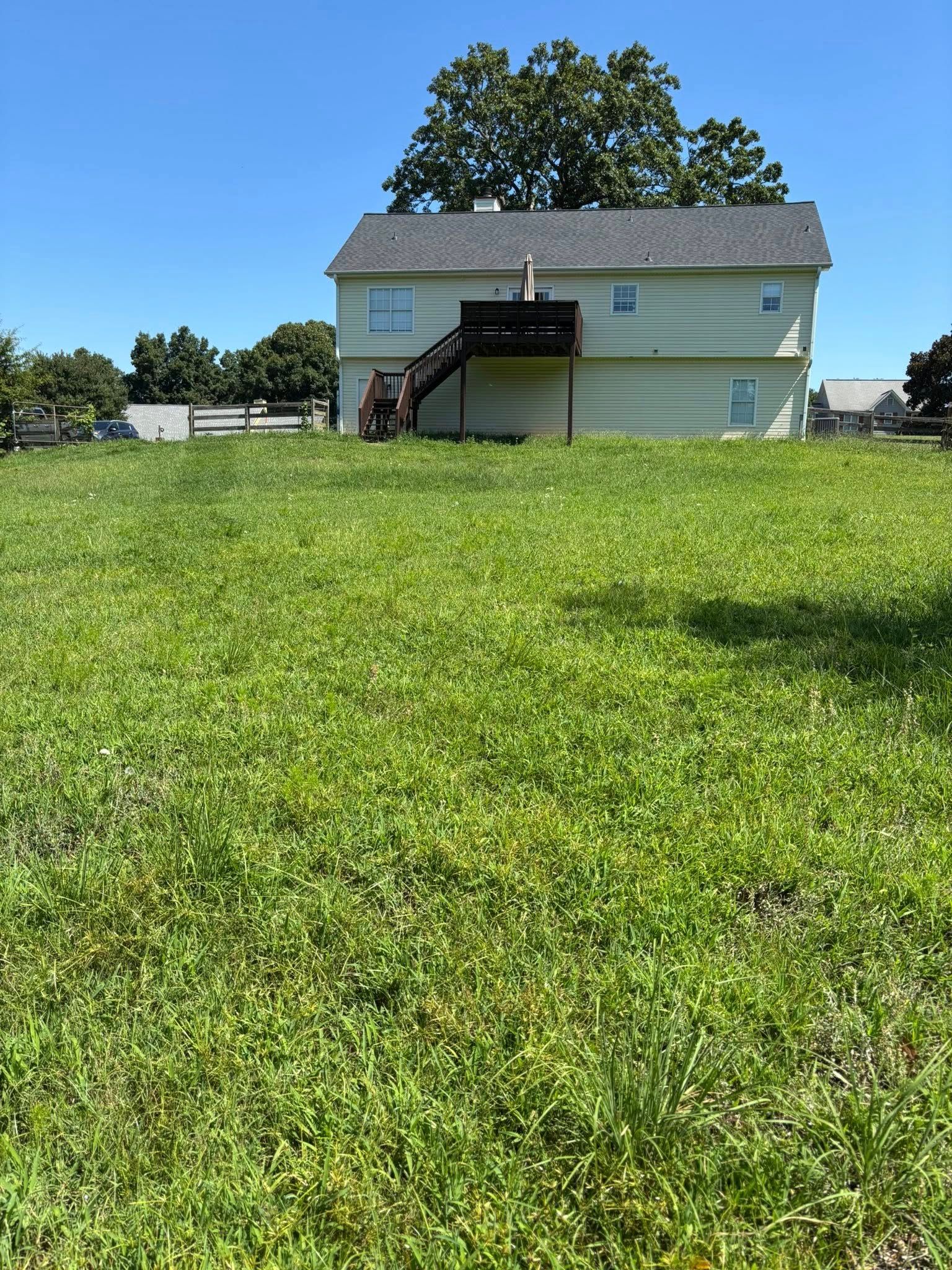  for Eady’s Lawn Care in Winder, GA