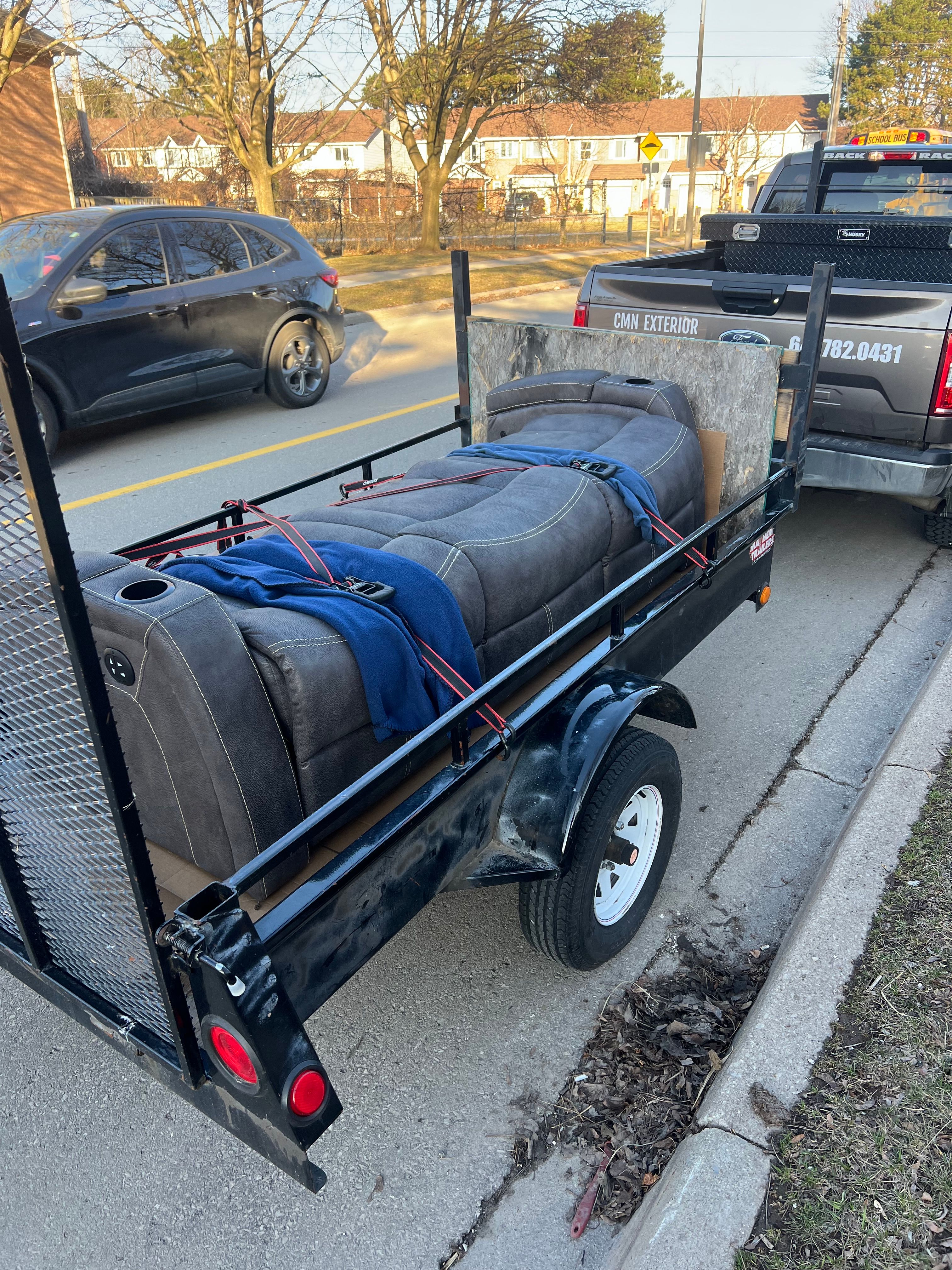  for CMN Exterior Maintenance in Hamilton, ON