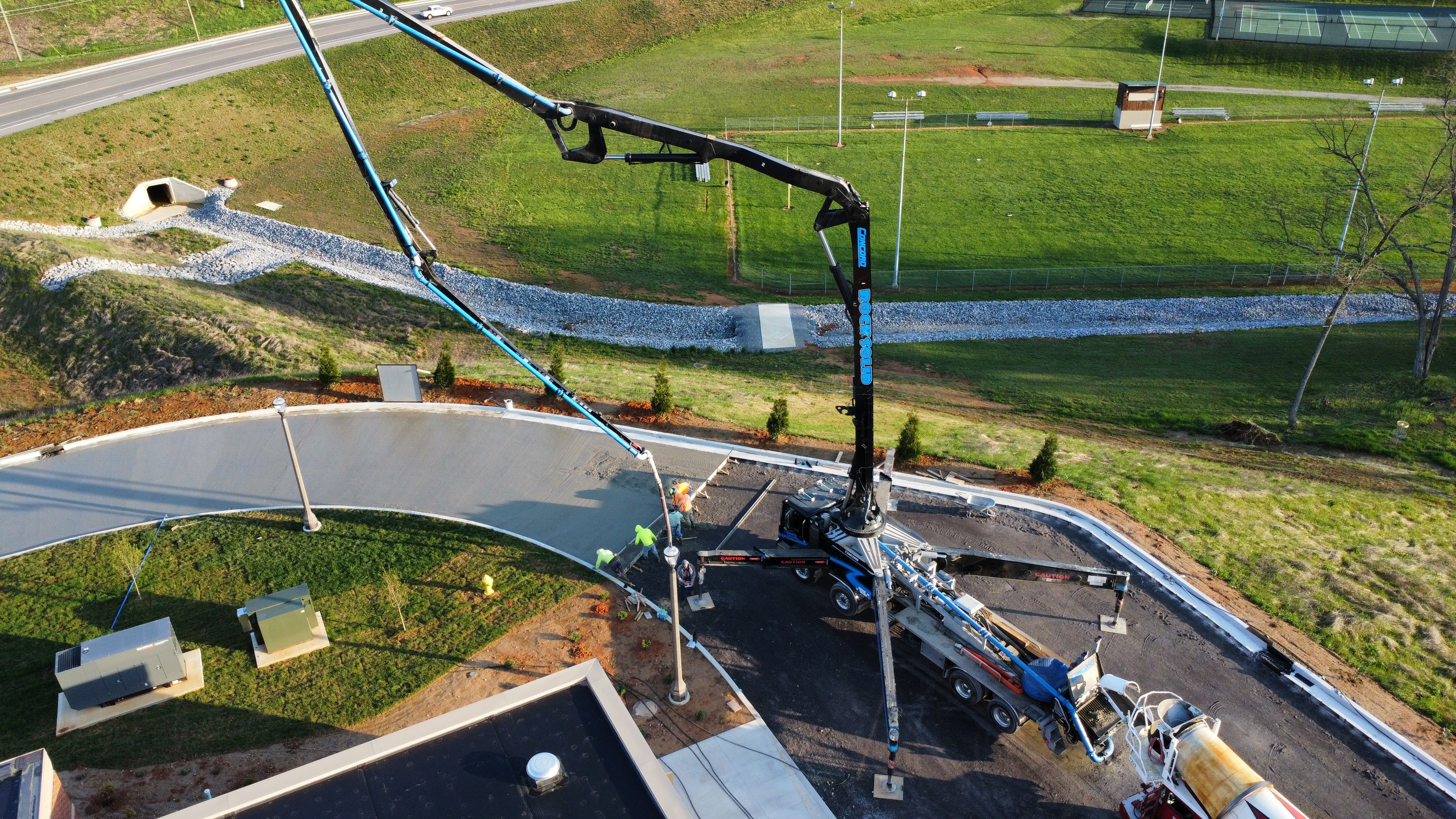  for HR Concrete Solutions LLC in Gatlinburg, TN