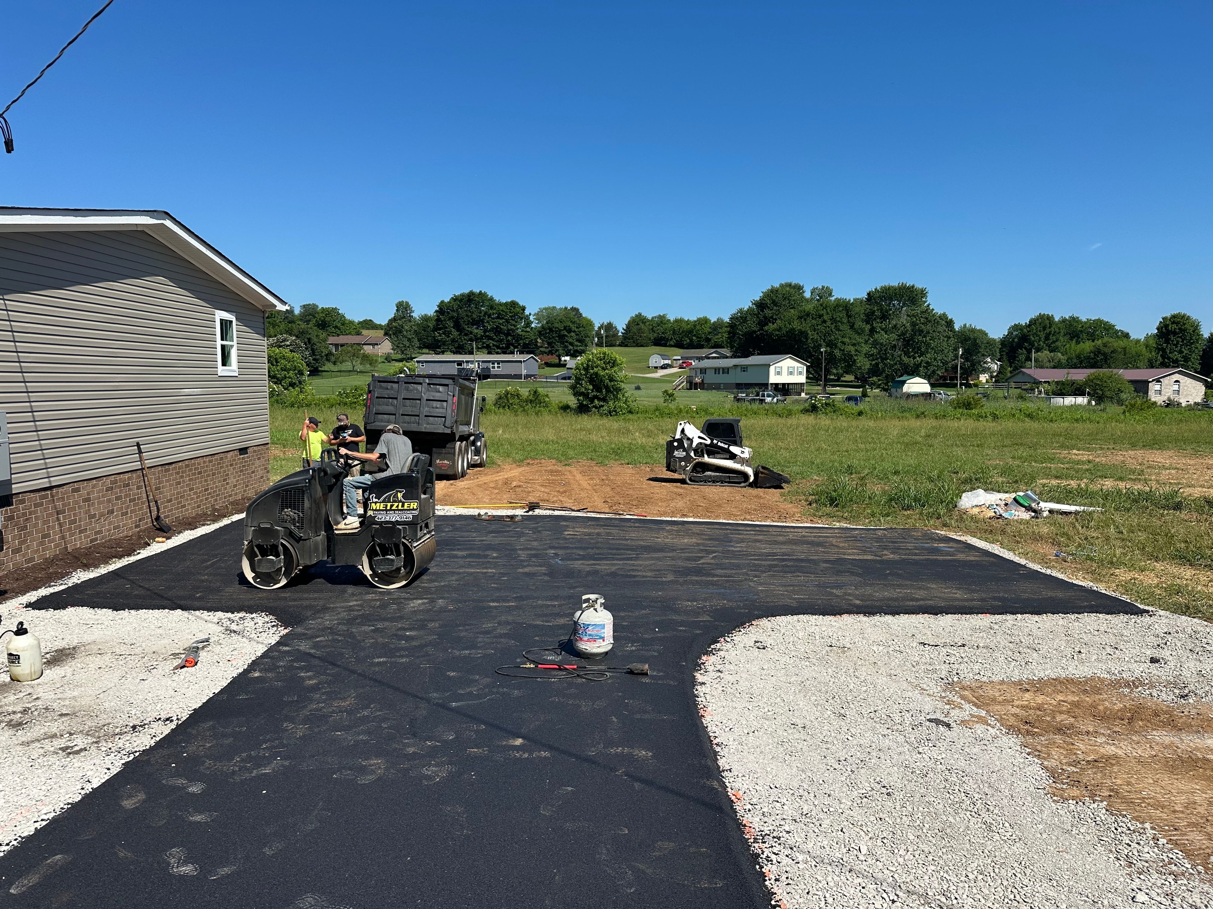  for Metzler Paving and Sealcoating LLC in Jacksboro, TN