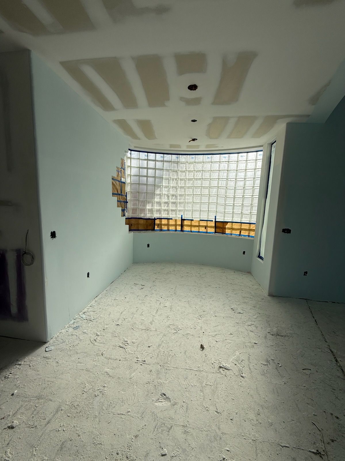  for Escorpio Painting in Tampa, FL