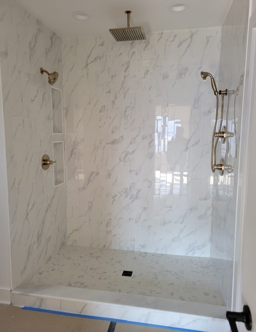  for Naples Tile LLC in Fort Wayne, IN