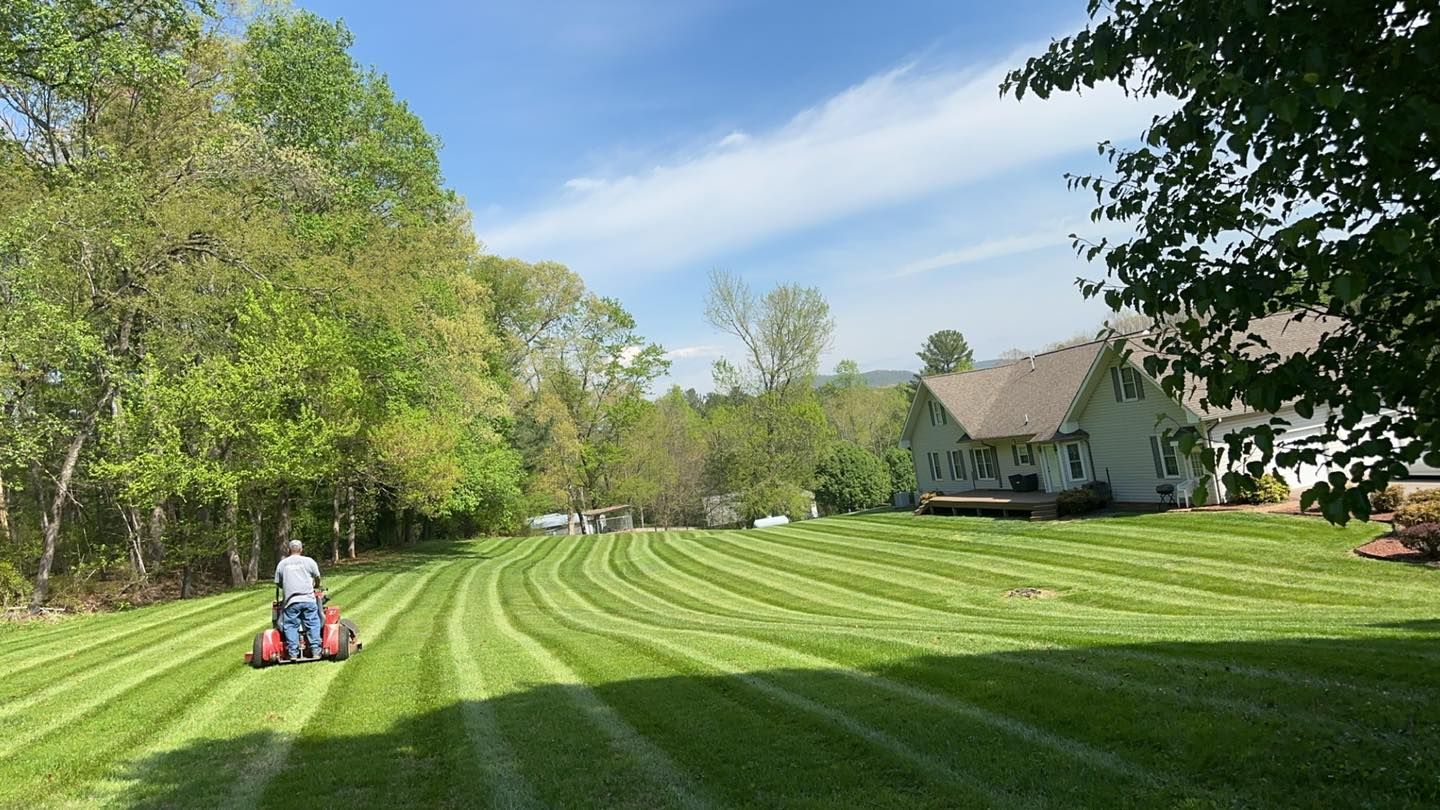 All Photos for Brixton’s Lawn Care in Wilkesboro, NC