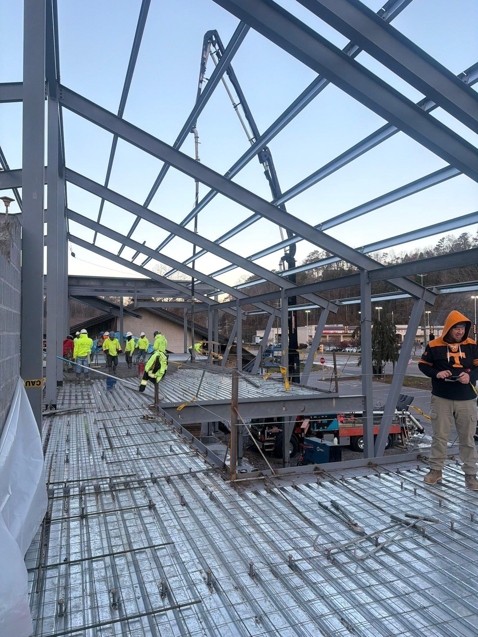  for Williams Concrete Pumping in Knoxville, Tennessee