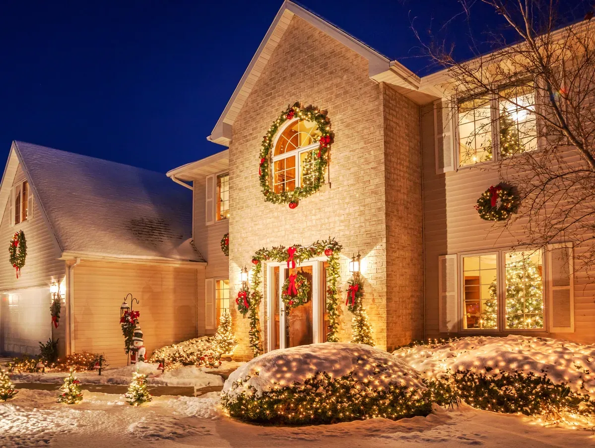  for Amazing Christmas Lights in Magnolia, TX