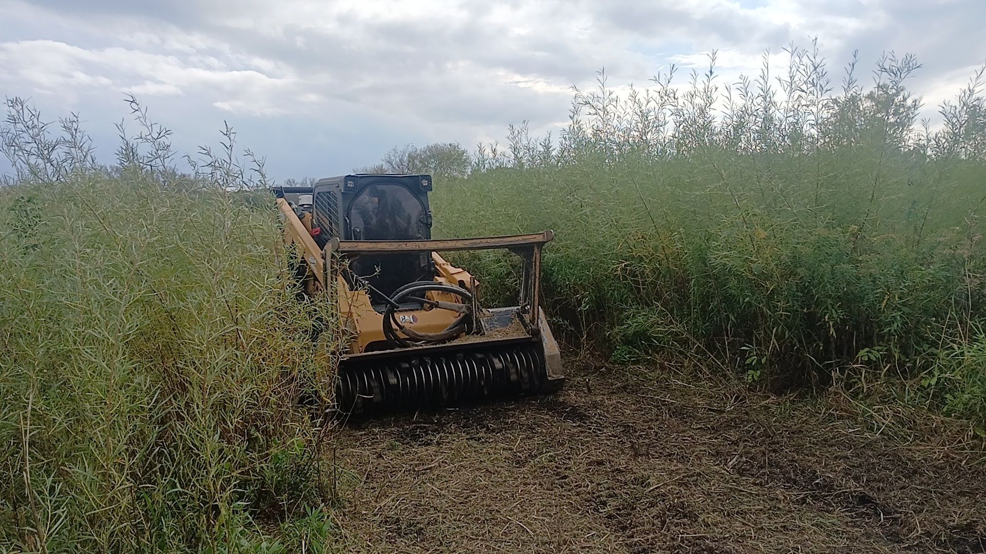  for Willing Trucking & Excavating in Evansville, WI
