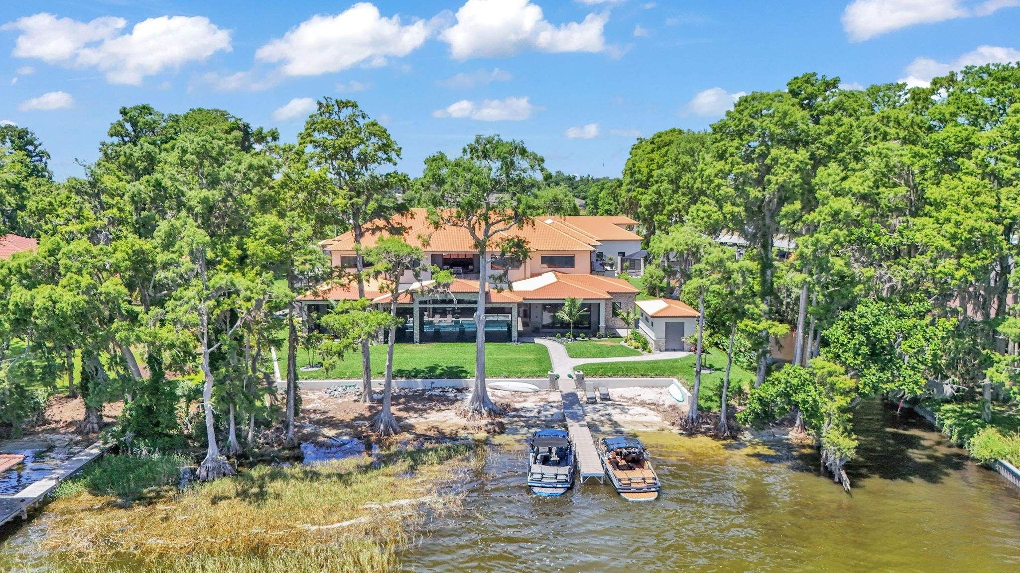  for Webb Homebuilders Group in Lakeland, FL