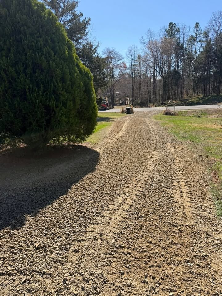 All Photos for Hunt’s Hauling & Landworks LLC in Danville, VA