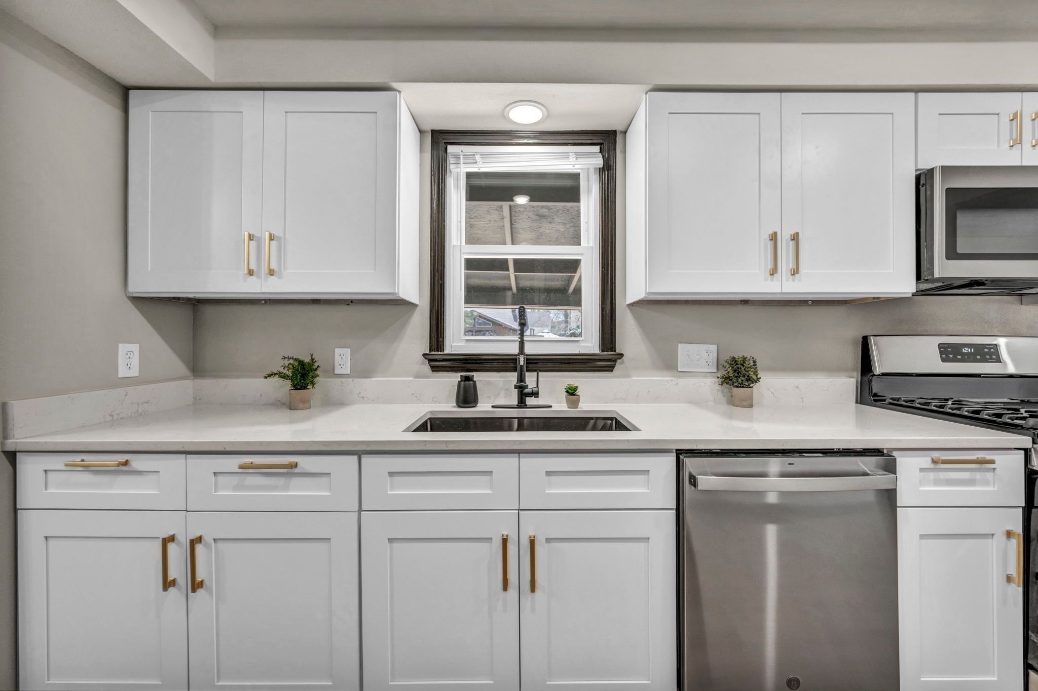  for ForeverHome RE in Cleveland, OH