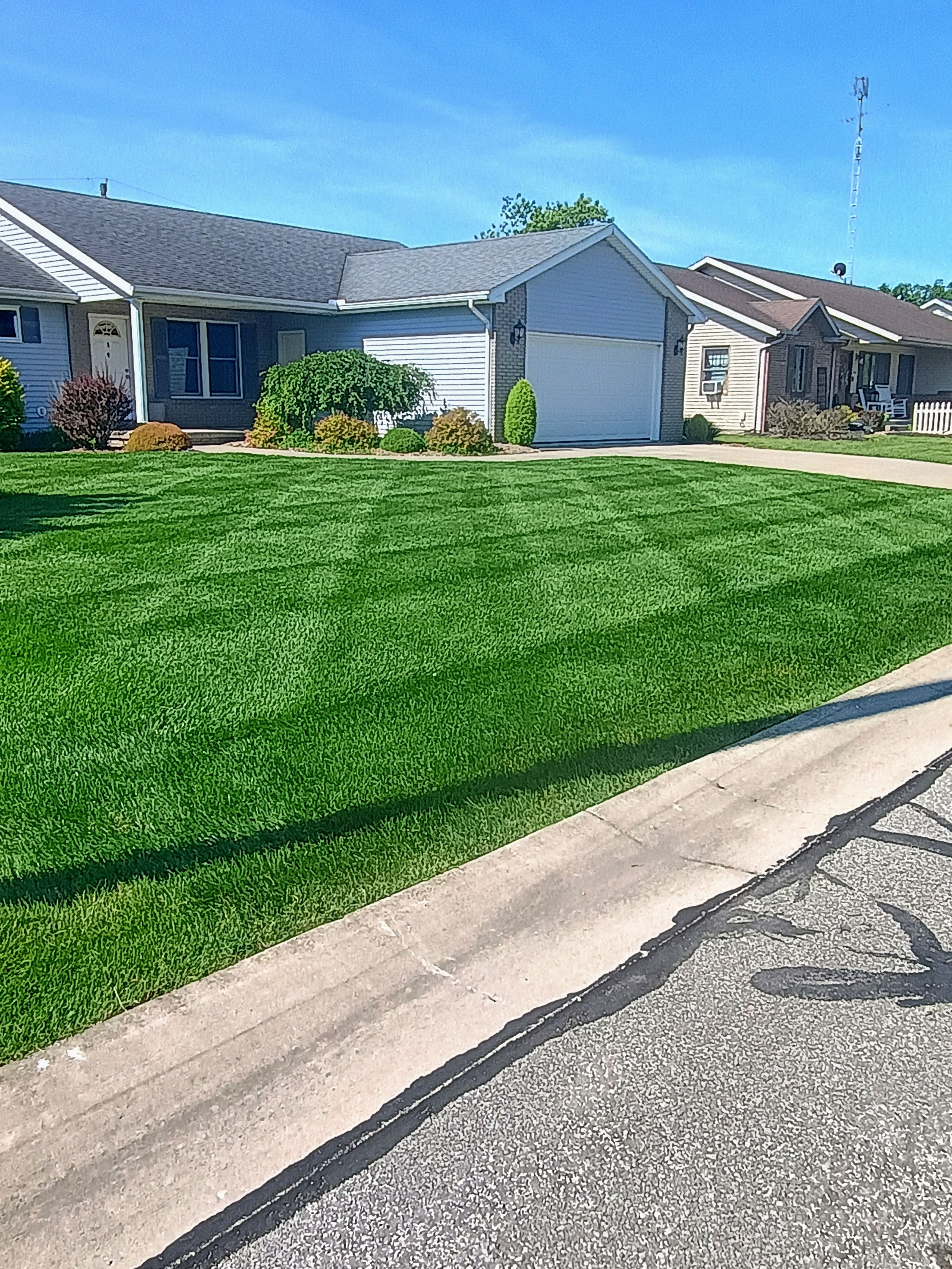  for R&M Lawn Control in Defiance, OH