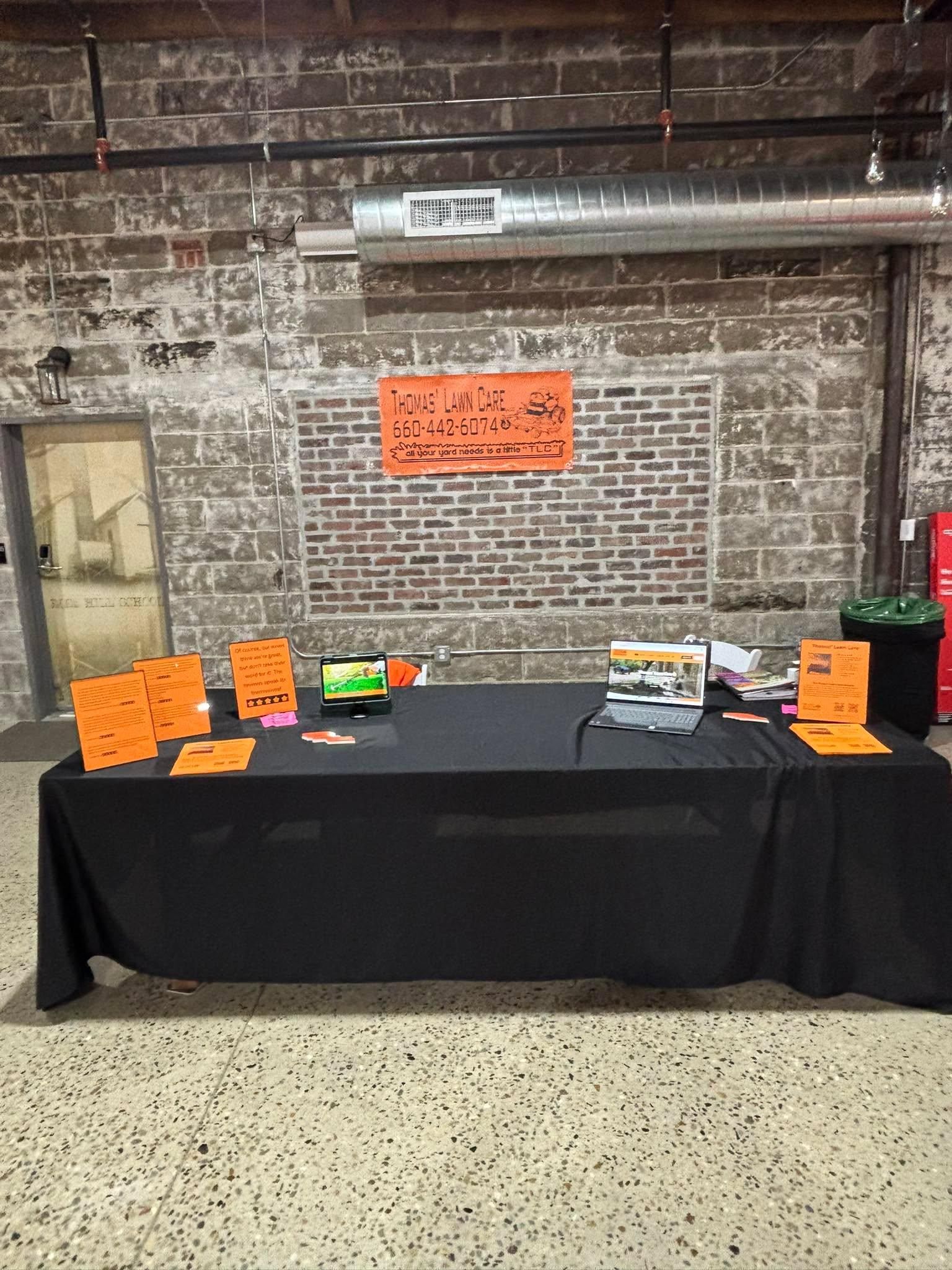  for Thomas' Lawn Care in Maryville, MO