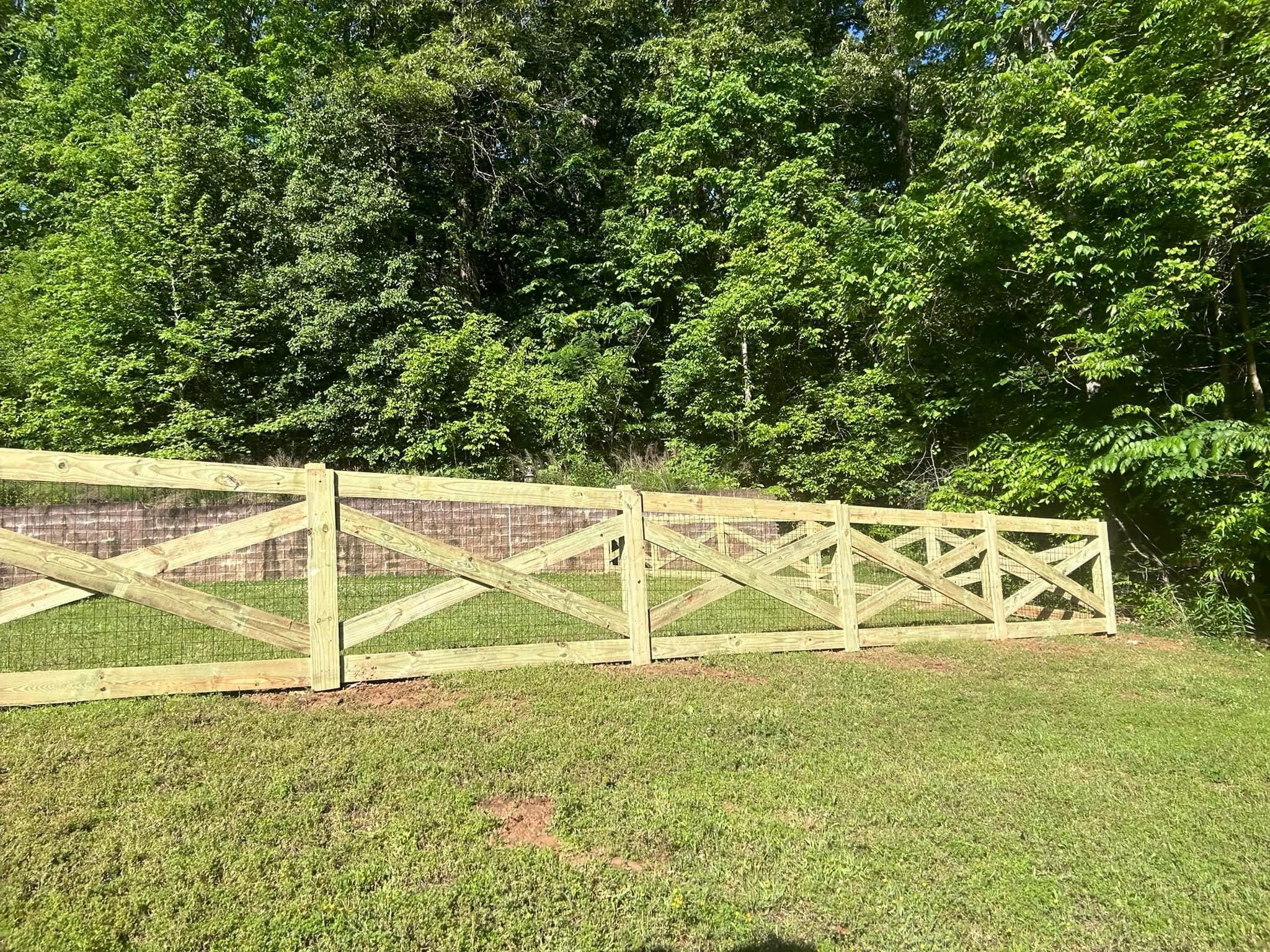  for Manning Fence, LLC in Hernando, MS