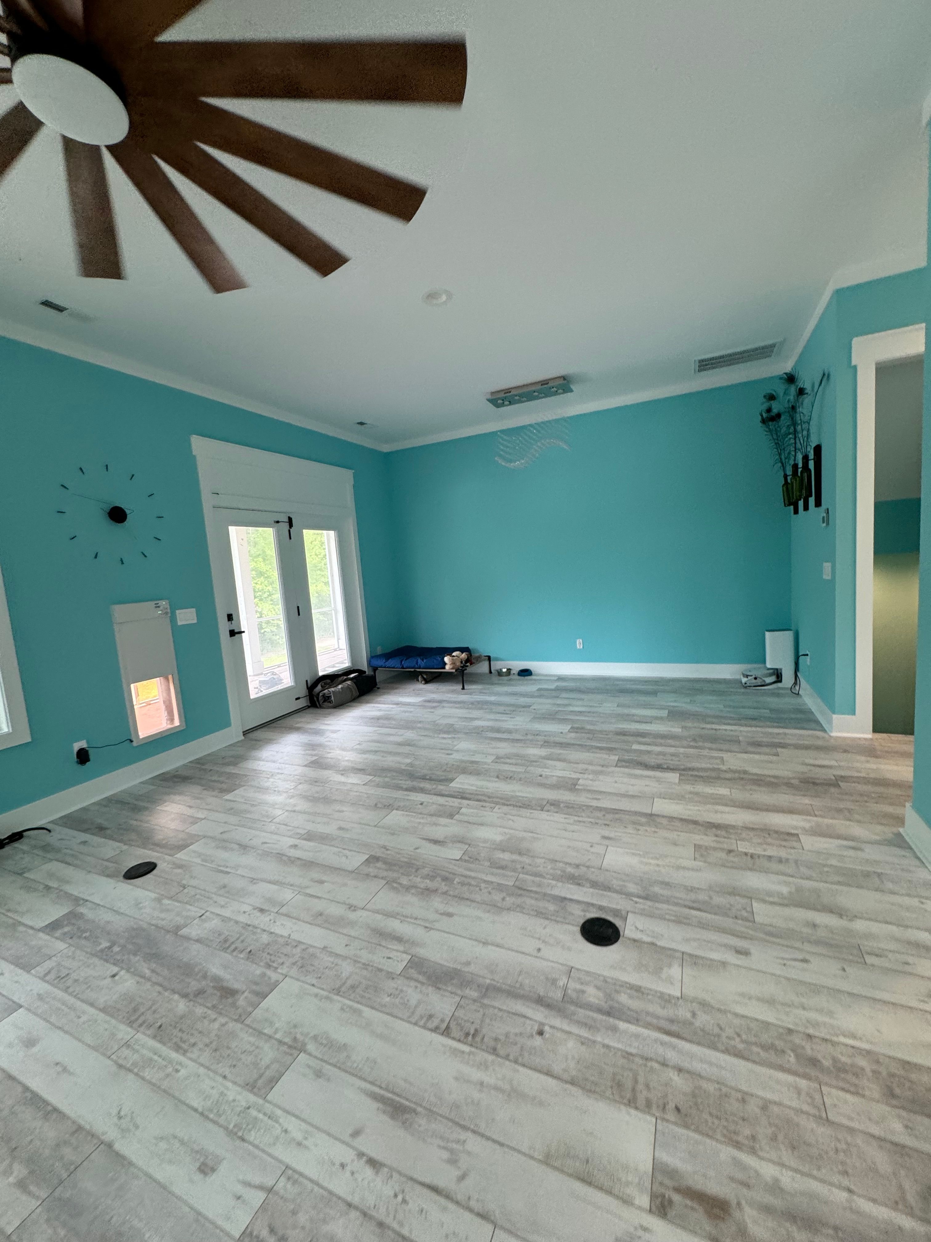 Interior and exterior for Brothers Coatings and Painting LLC in Holly Ridge, NC