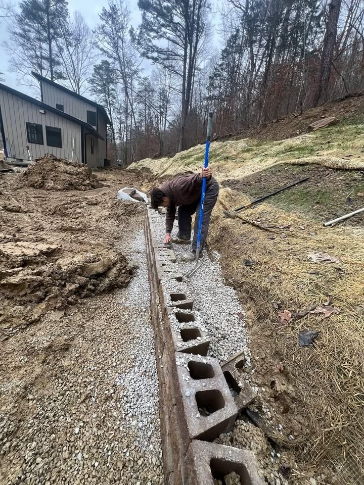  for Dust Till Dawn Lawn in London, Kentucky