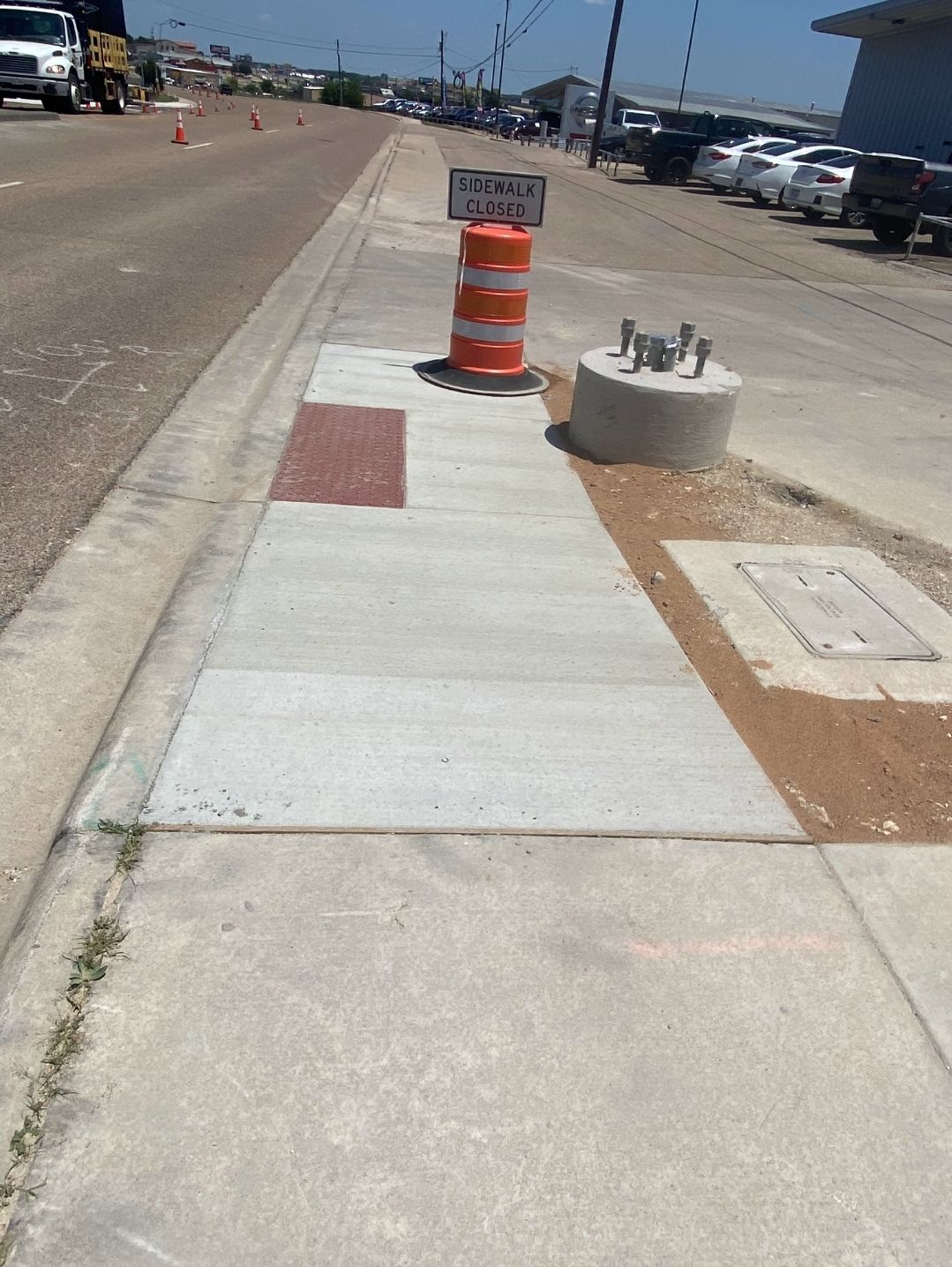  for Leo's Concrete Crew in Elgin, TX