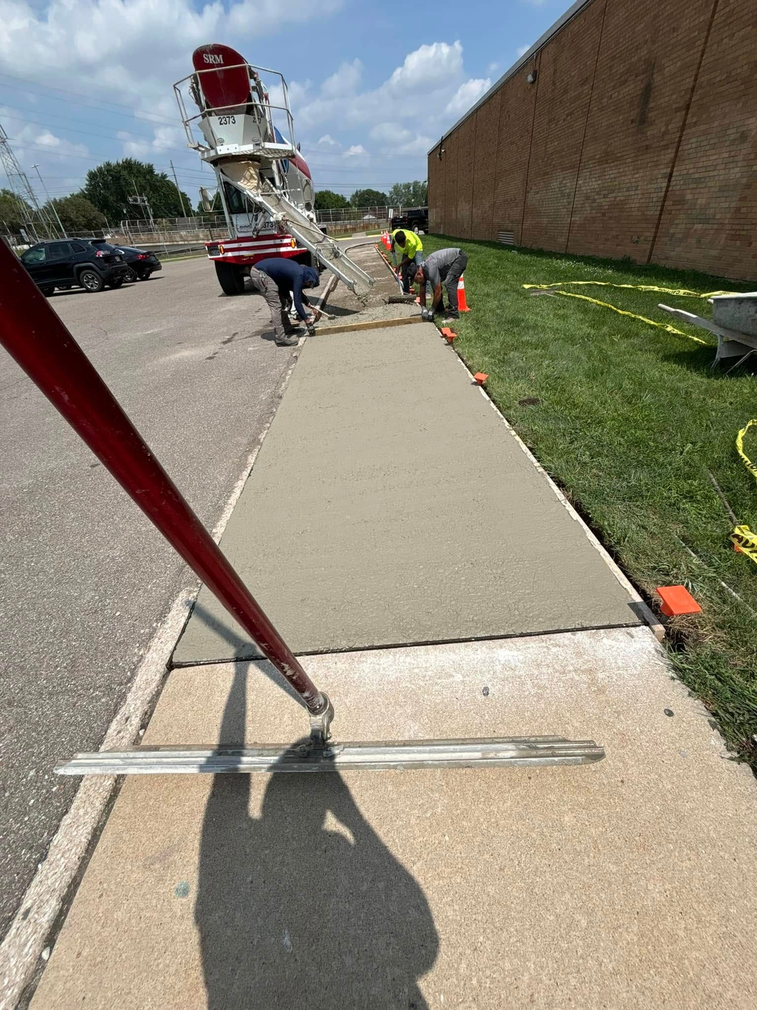   Concrete for DeLeòn Cement in Detroit, MI